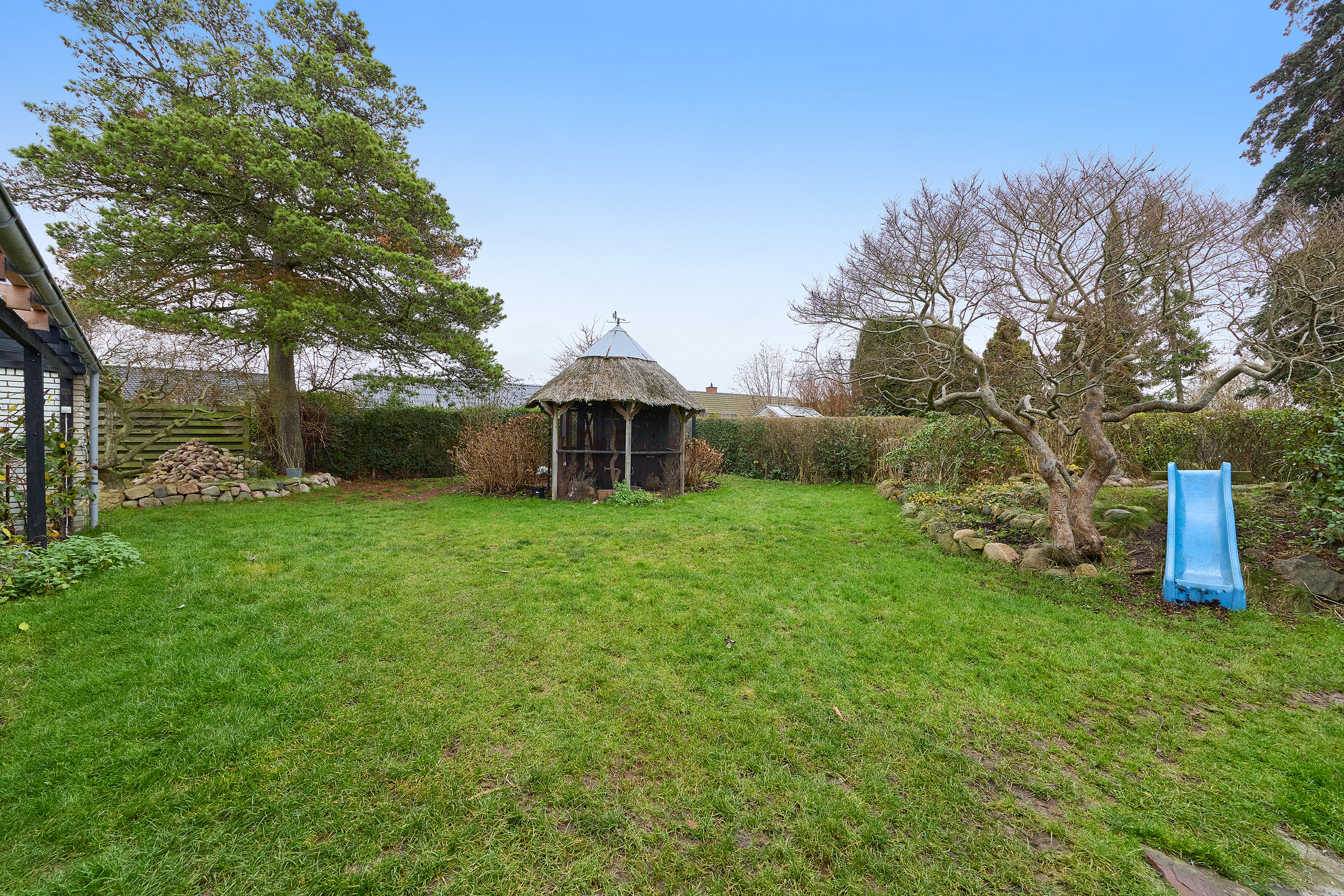 Fremhævet have billede i fuldskærmstilstand. Billede af Ranunkelvej 13, 3600 Frederikssund