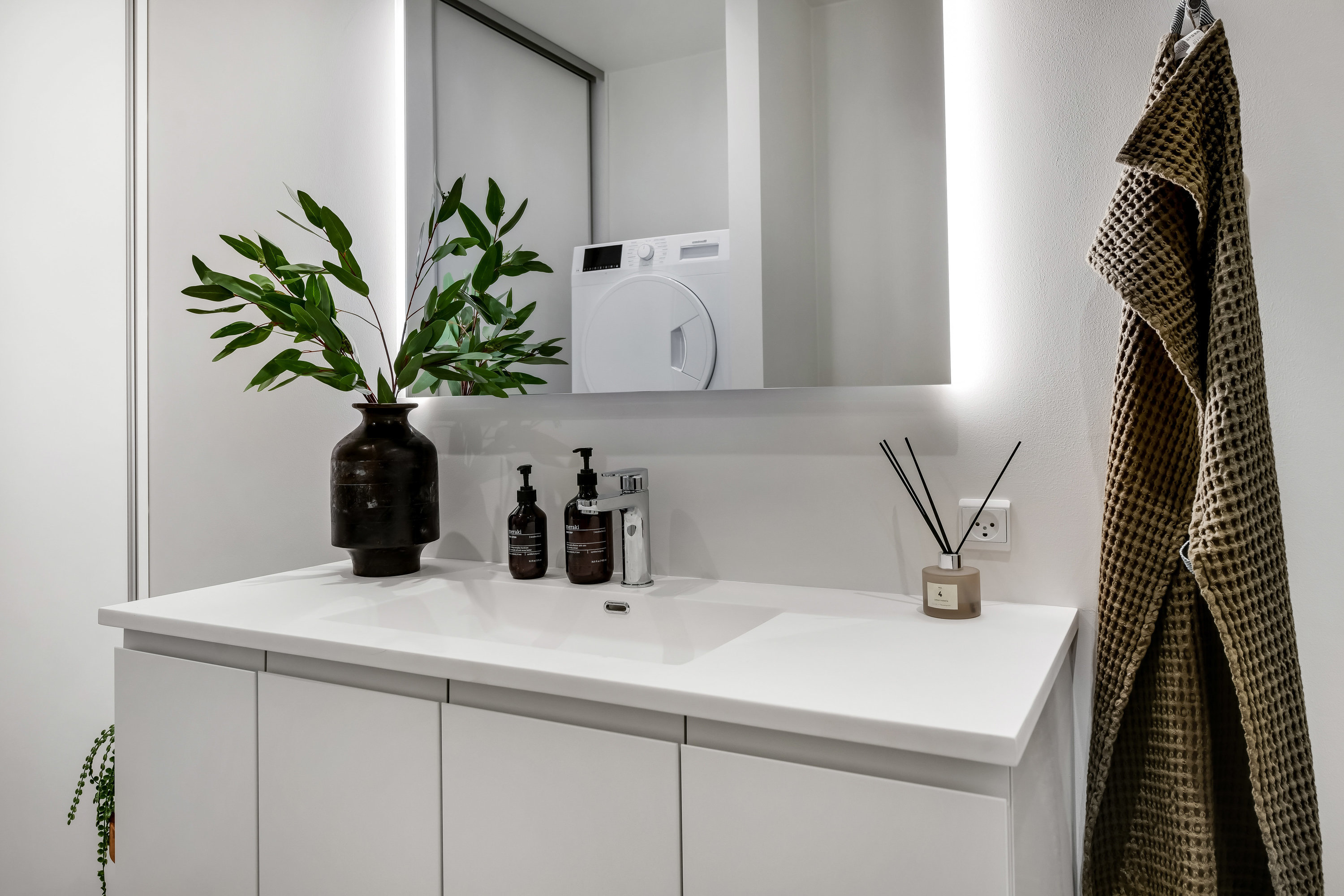 Miniaturebillede 2: . Billede af Hovedgaden 39, 1. 4., 7190 Billund