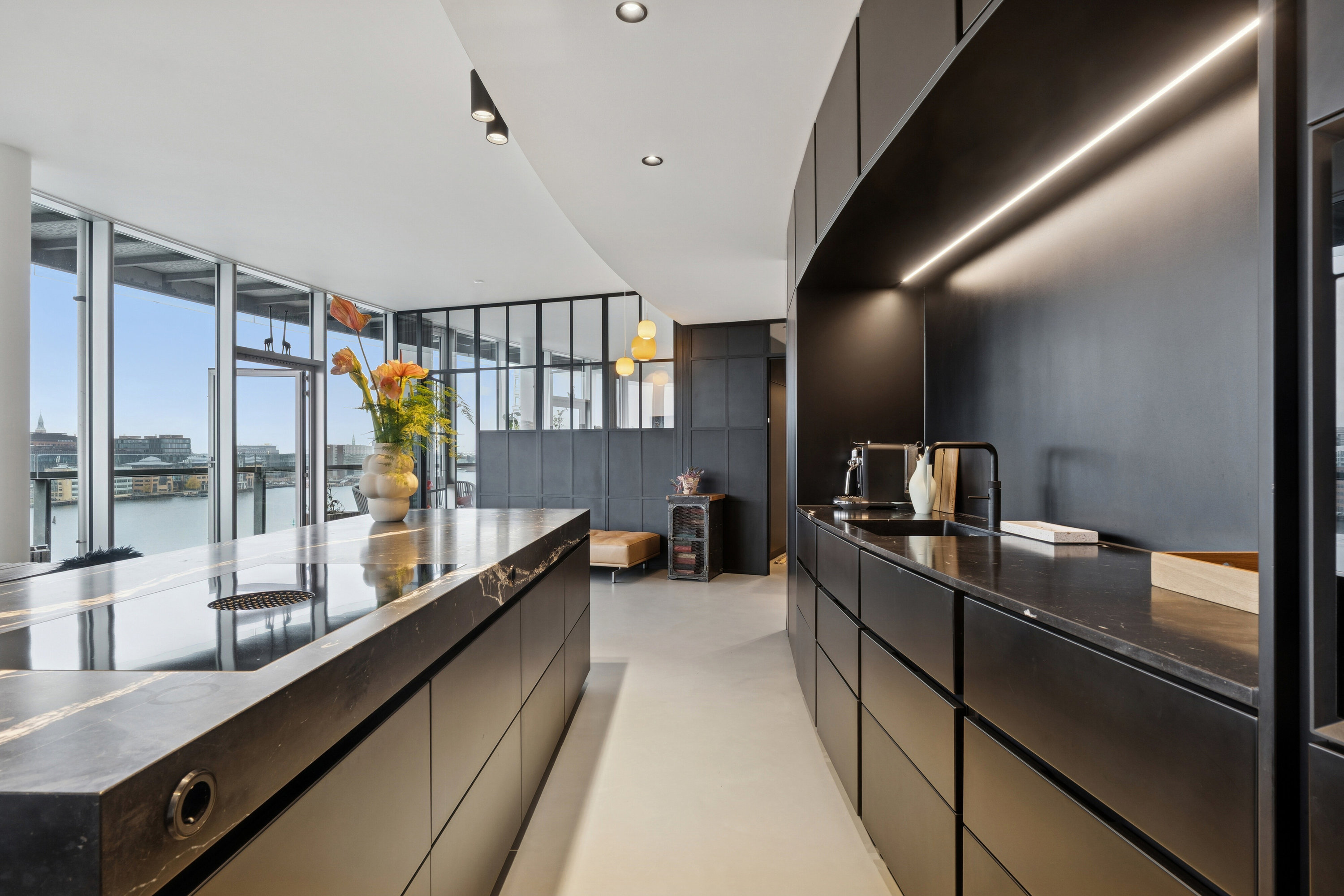 Fremhævet køkken billede i fuldskærmstilstand. Billede af Islands Brygge 32A, 6. 659., 2300 København S