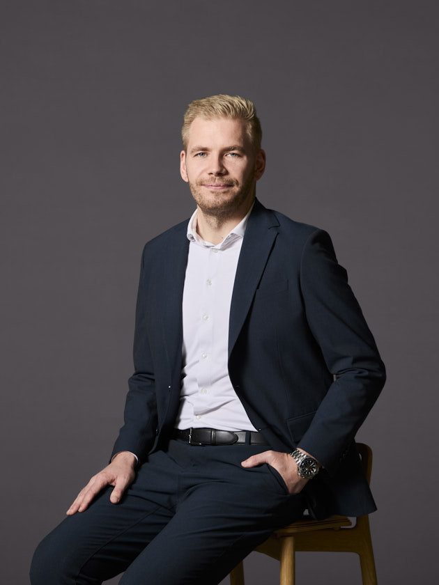 Ejendomsmægler Daniel Stadager Birk Jørgensen, Nybolig Ebeltoft, Nybolig