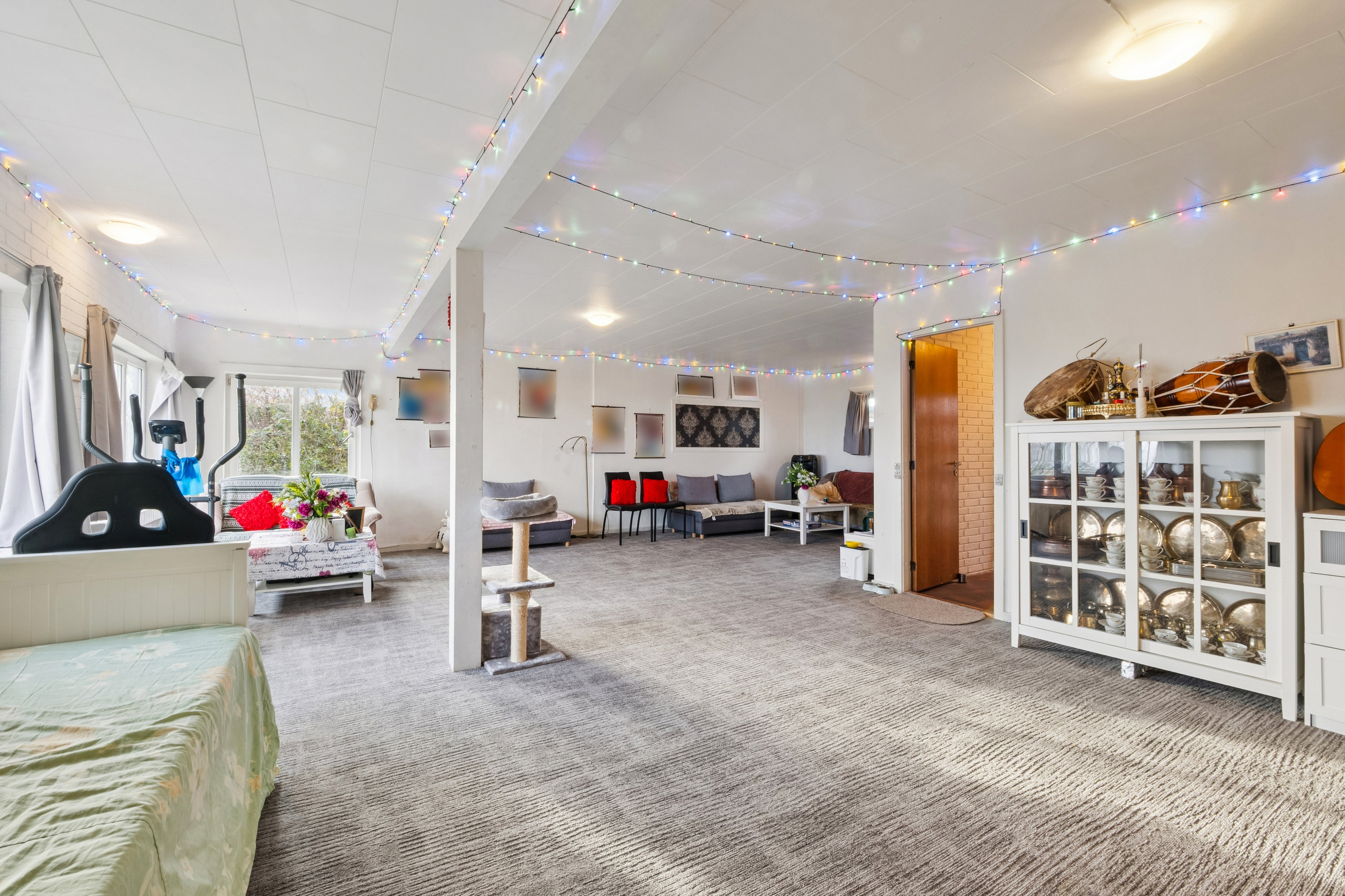 Fremhævet stue billede i fuldskærmstilstand. Billede af Bakkevænget 10, Sønder Dråby, 7900 Nykøbing M