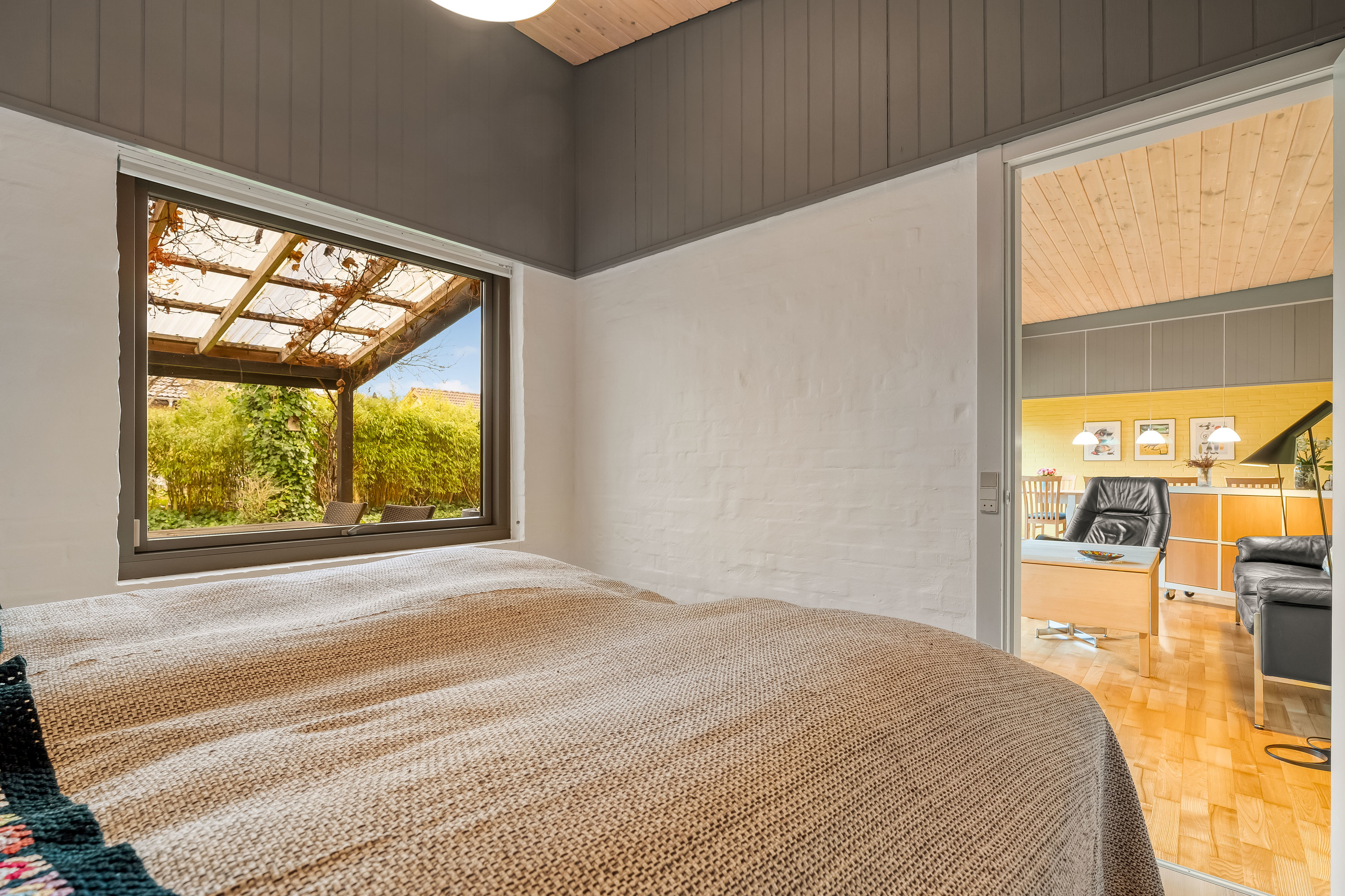 Fremhævet soveværelse billede i fuldskærmstilstand. Billede af Hjortespringet 1, 3400 Hillerød