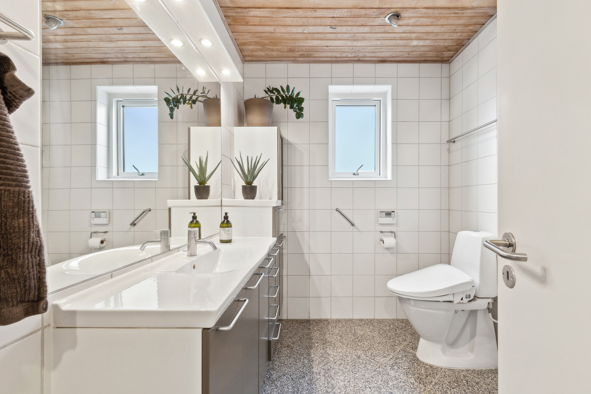 Fremhævet  billede i fuldskærmstilstand. Billede af Februarvej 29, 8210 Aarhus V