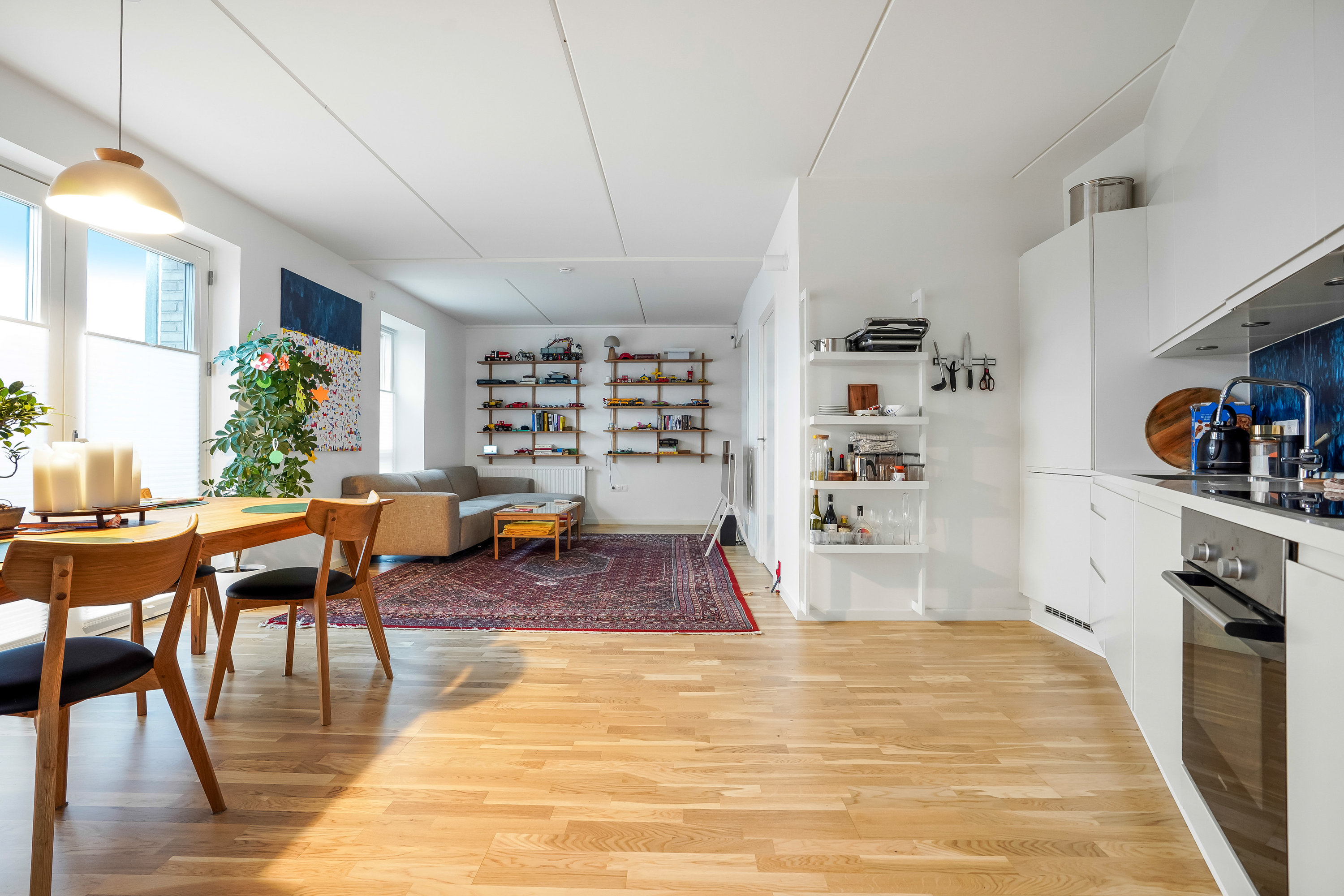 Fremhævet stue billede i fuldskærmstilstand. Billede af Østre Stationsvej 37L, st.. 1., 5000 Odense C