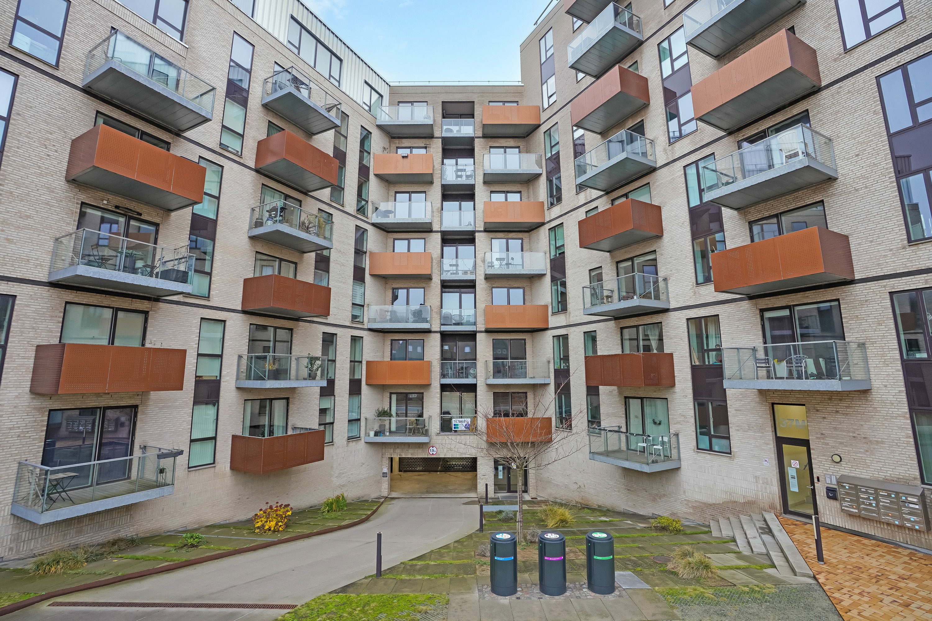 Fremhævet ejendommen billede i fuldskærmstilstand. Billede af Østre Stationsvej 37L, st.. 1., 5000 Odense C