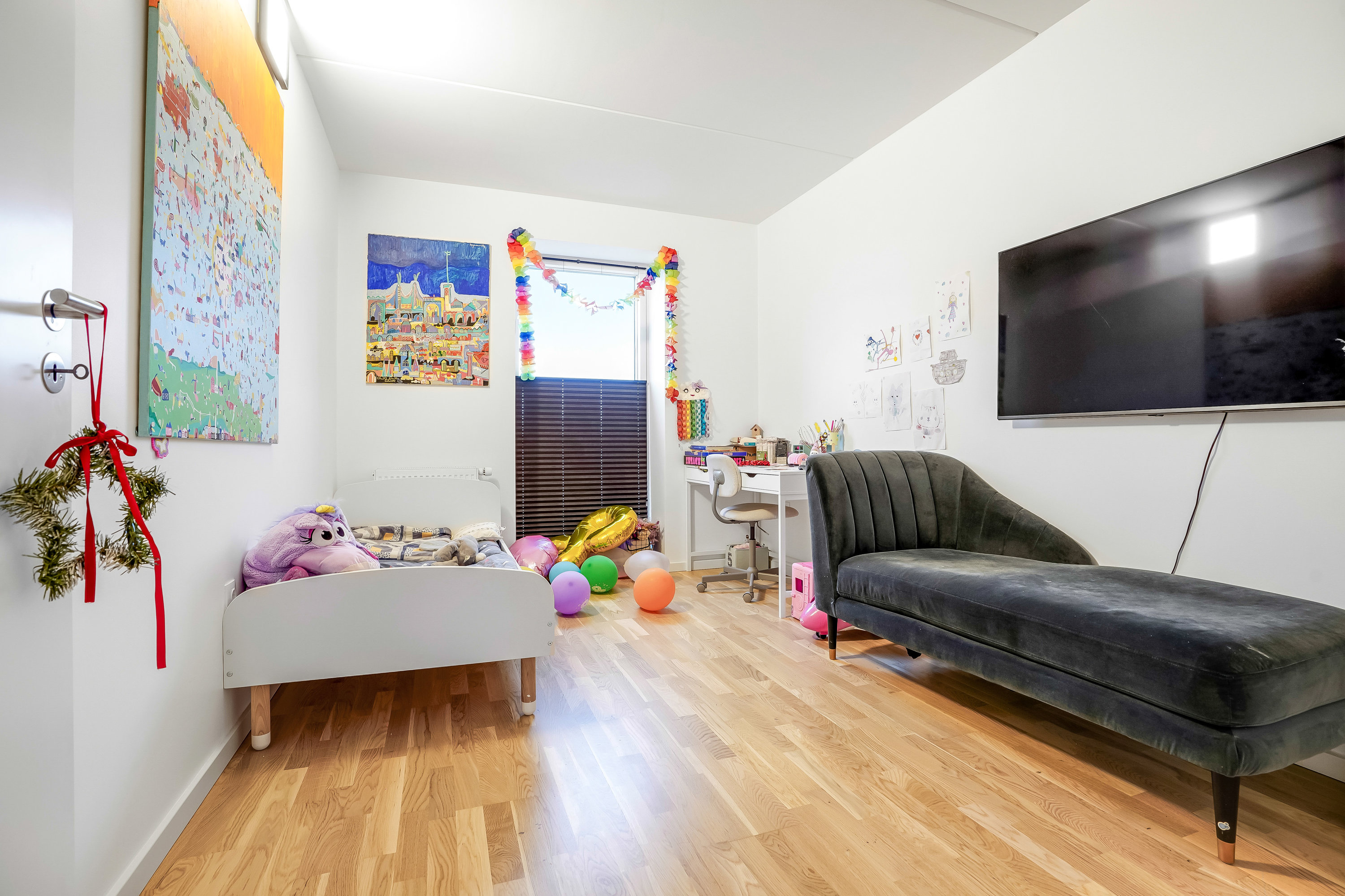 Fremhævet værelse billede i fuldskærmstilstand. Billede af Østre Stationsvej 37L, st.. 1., 5000 Odense C