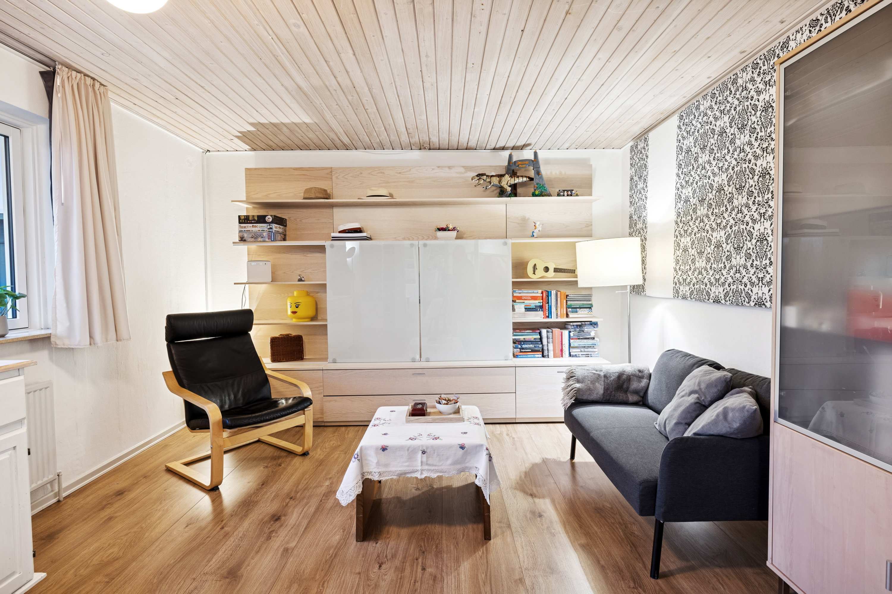 Fremhævet stue billede i fuldskærmstilstand. Billede af Rosmarinvej 26A, 8800 Viborg