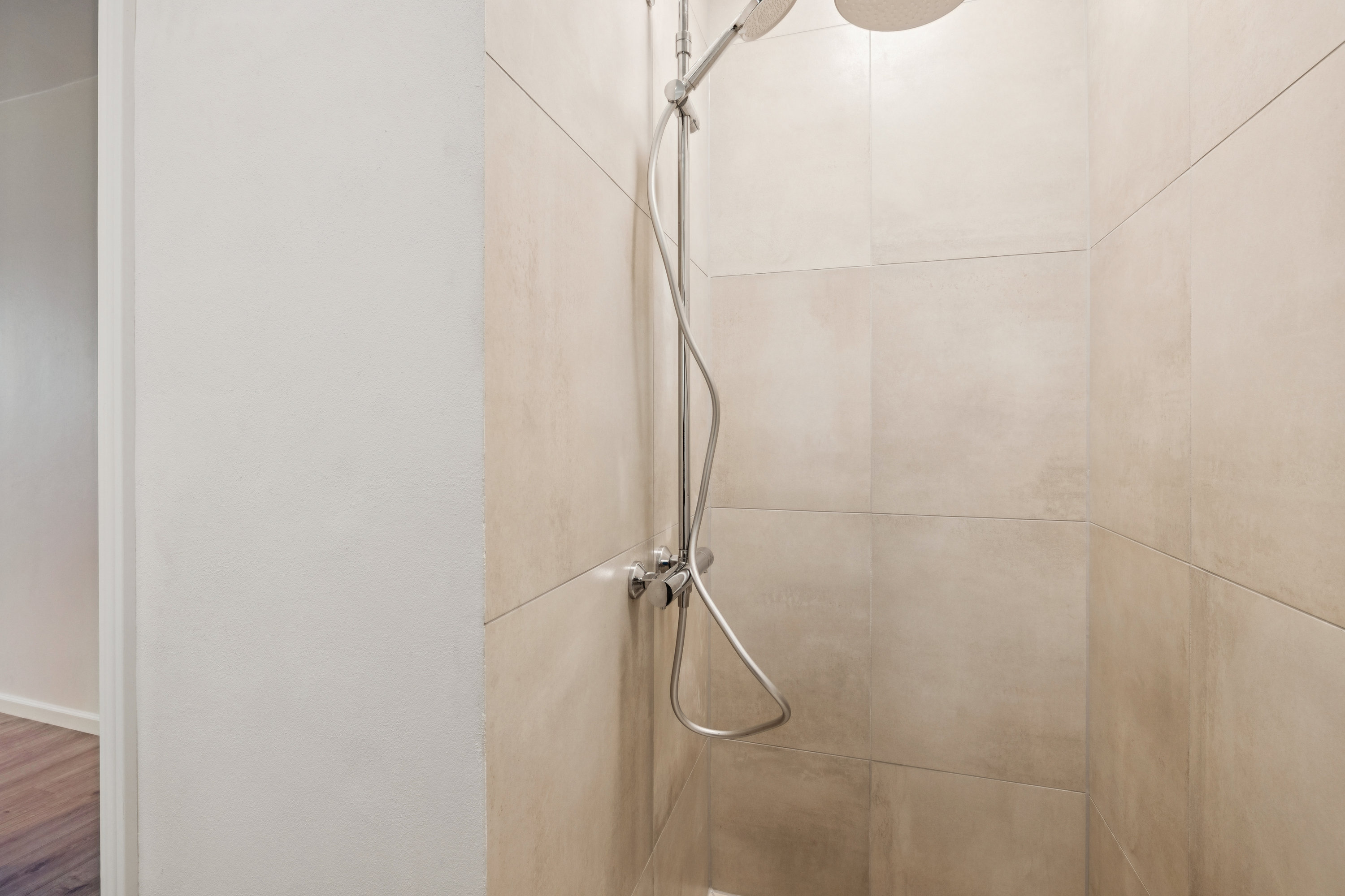 Fremhævet badeværelse billede i fuldskærmstilstand. Billede af Pebermyntevej 73, 1. tv., 8800 Viborg