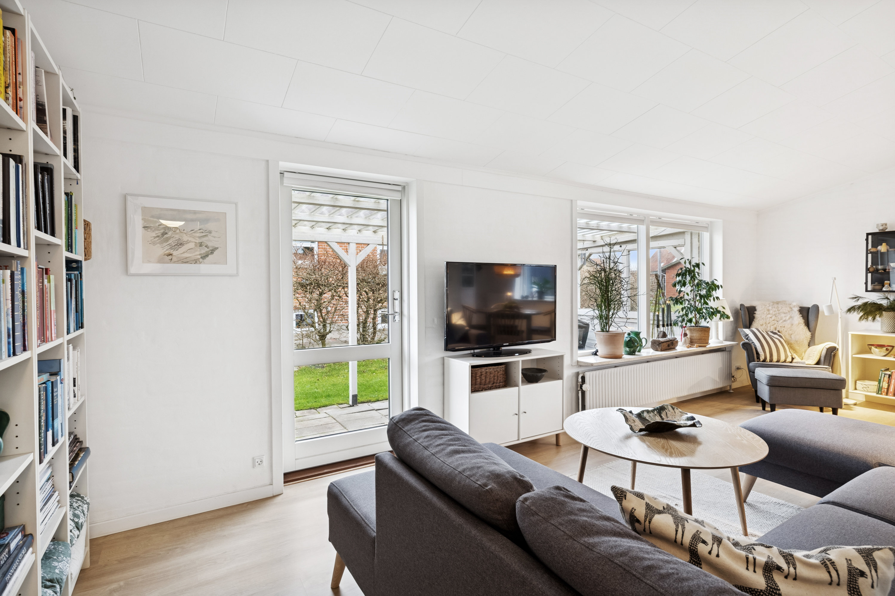 Fremhævet stue billede i fuldskærmstilstand. Billede af Poppelvej 8, 8800 Viborg