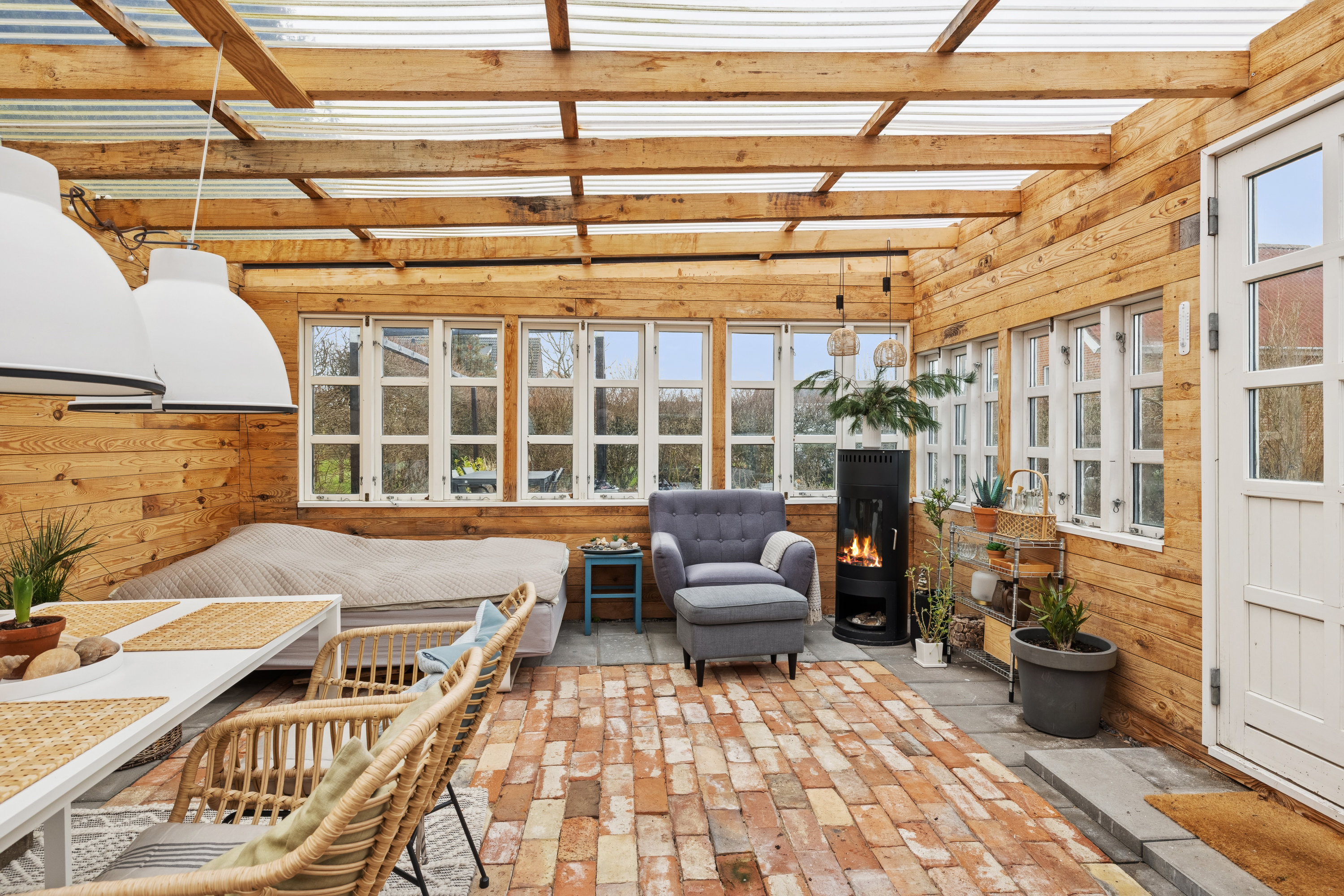 Fremhævet udestue billede i fuldskærmstilstand. Billede af Poppelvej 8, 8800 Viborg