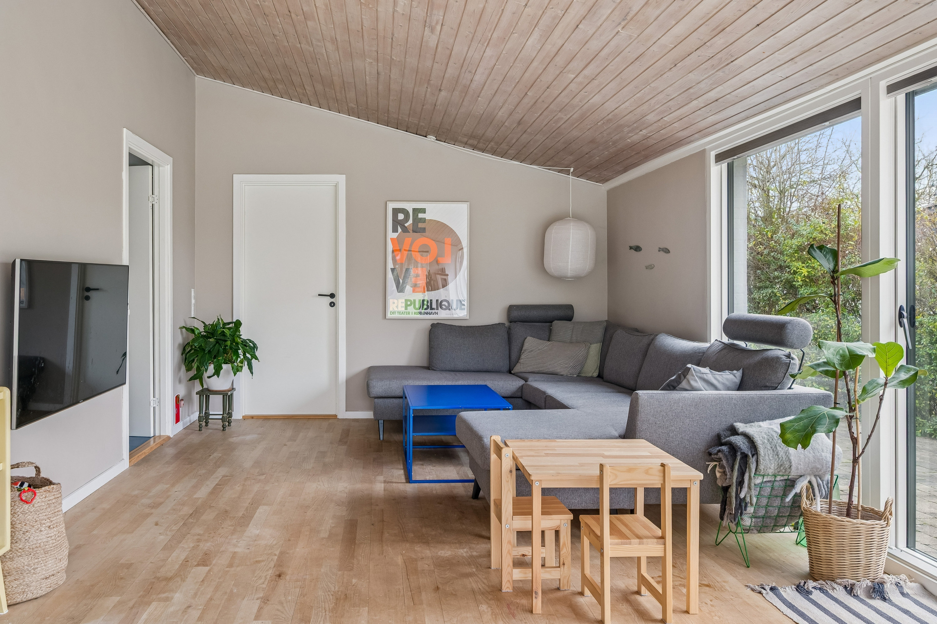 Fremhævet stue billede i fuldskærmstilstand. Billede af Tålforhøj 11, 8250 Egå