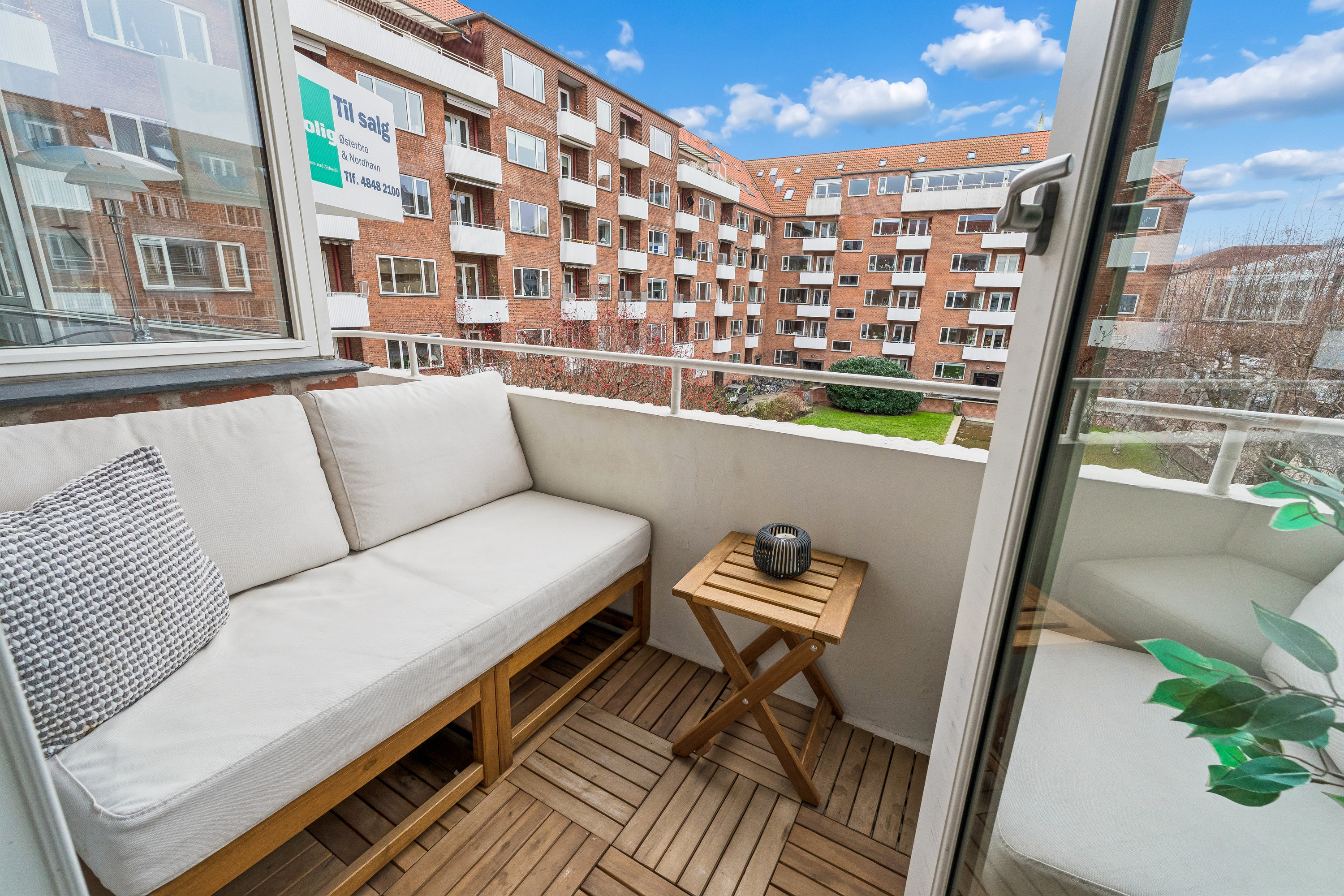 Fremhævet altan billede i fuldskærmstilstand. Billede af Østerbrogade 220, 2. tv., 2100 København Ø