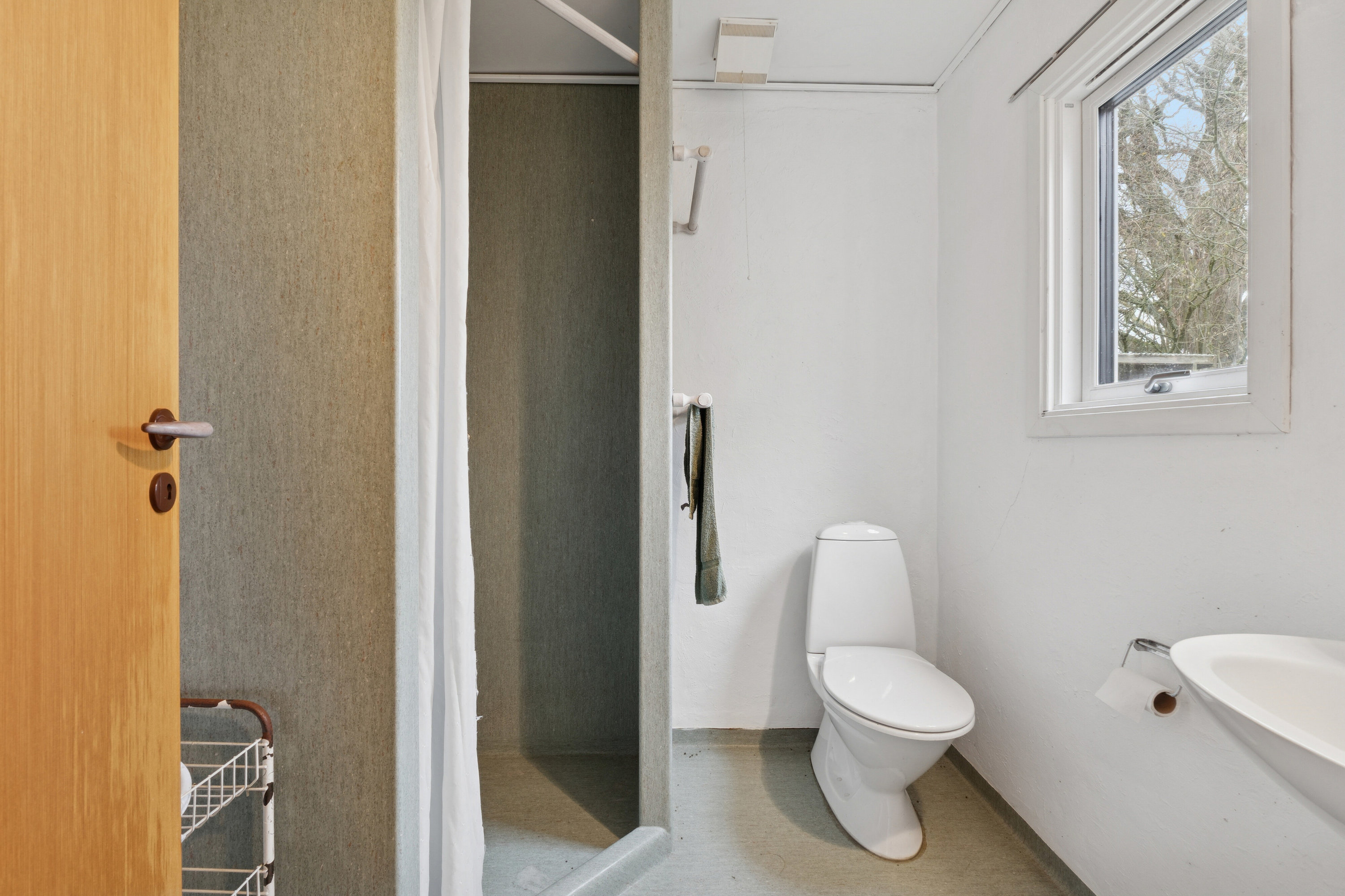 Fremhævet badeværelse billede i fuldskærmstilstand. Billede af Eskebjergvej 16, 5762 Vester Skerninge