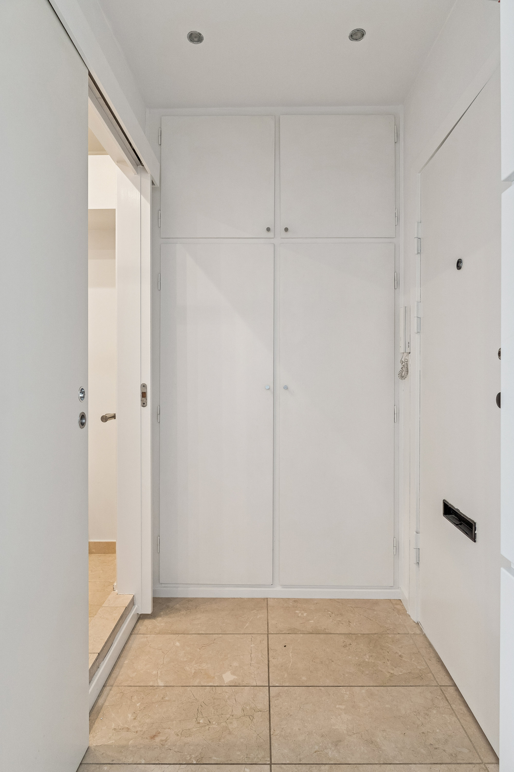 Fremhævet entré billede i fuldskærmstilstand. Billede af Korsørgade 8, 5. 2., 2100 København Ø