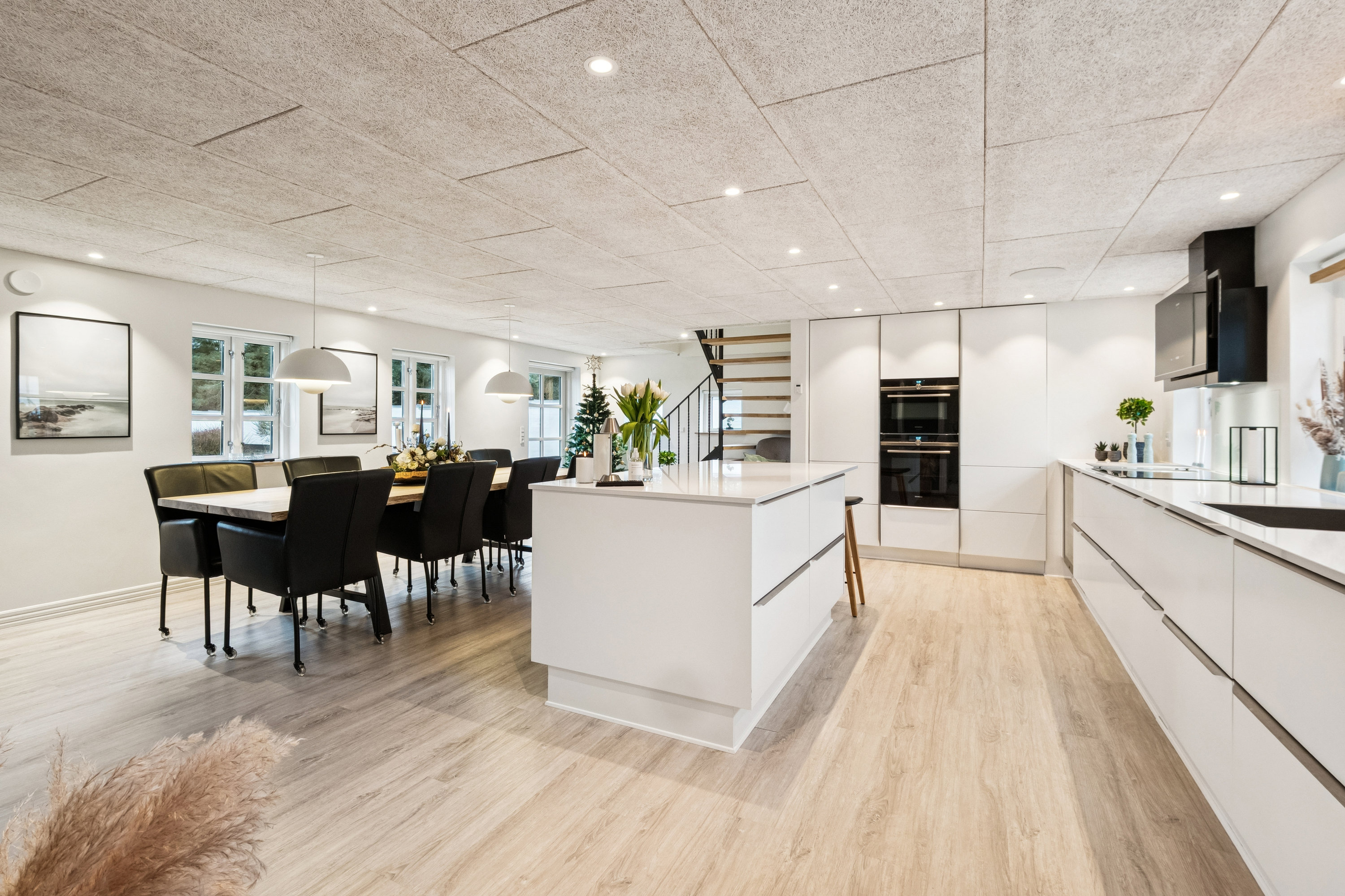 Fremhævet stue billede i fuldskærmstilstand. Billede af Heden 28, Rødding, 7860 Spøttrup