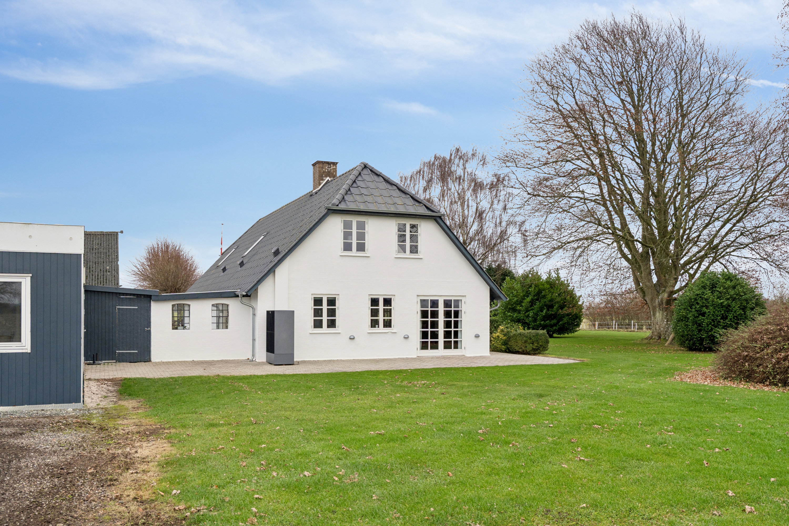 Fremhævet set fra haven billede i fuldskærmstilstand. Billede af Odensevej 84E, Herrested, 5853 Ørbæk