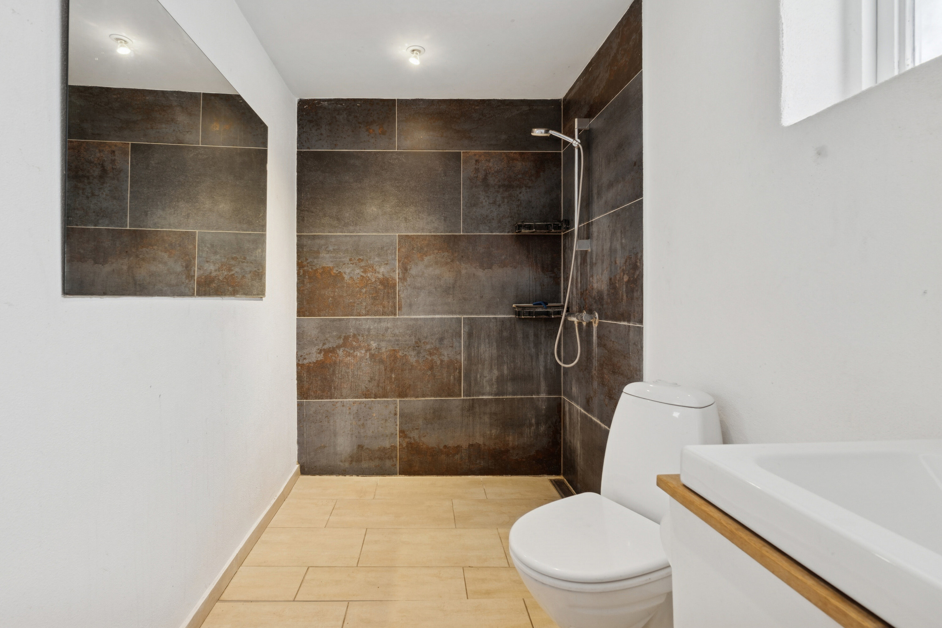 Fremhævet badeværelse billede i fuldskærmstilstand. Billede af Vestergade 14, 5750 Ringe