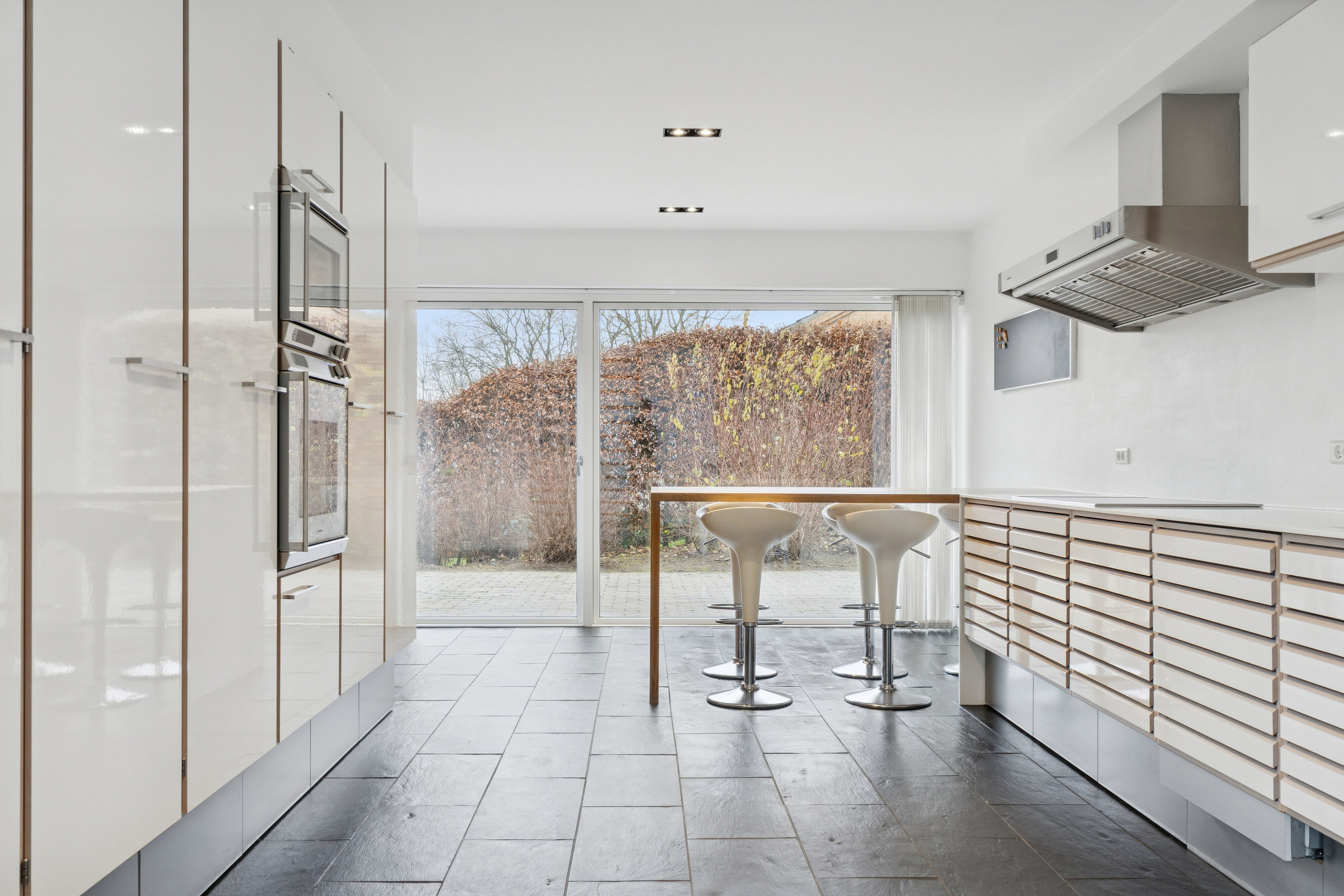 Fremhævet køkken billede i fuldskærmstilstand. Billede af Bakkegårdsvej 3, Kollund, 6340 Kruså