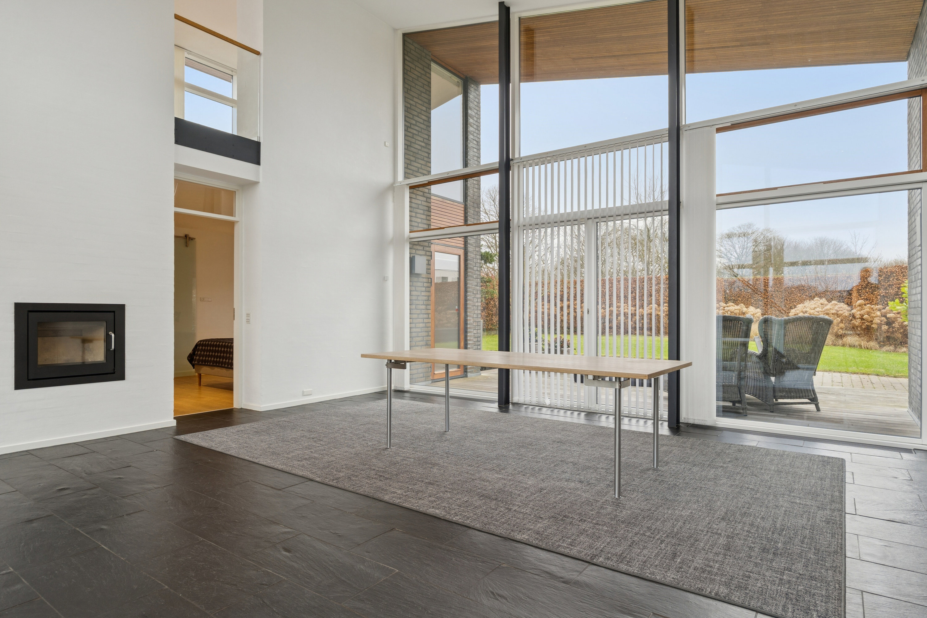 Fremhævet stue billede i fuldskærmstilstand. Billede af Bakkegårdsvej 3, Kollund, 6340 Kruså