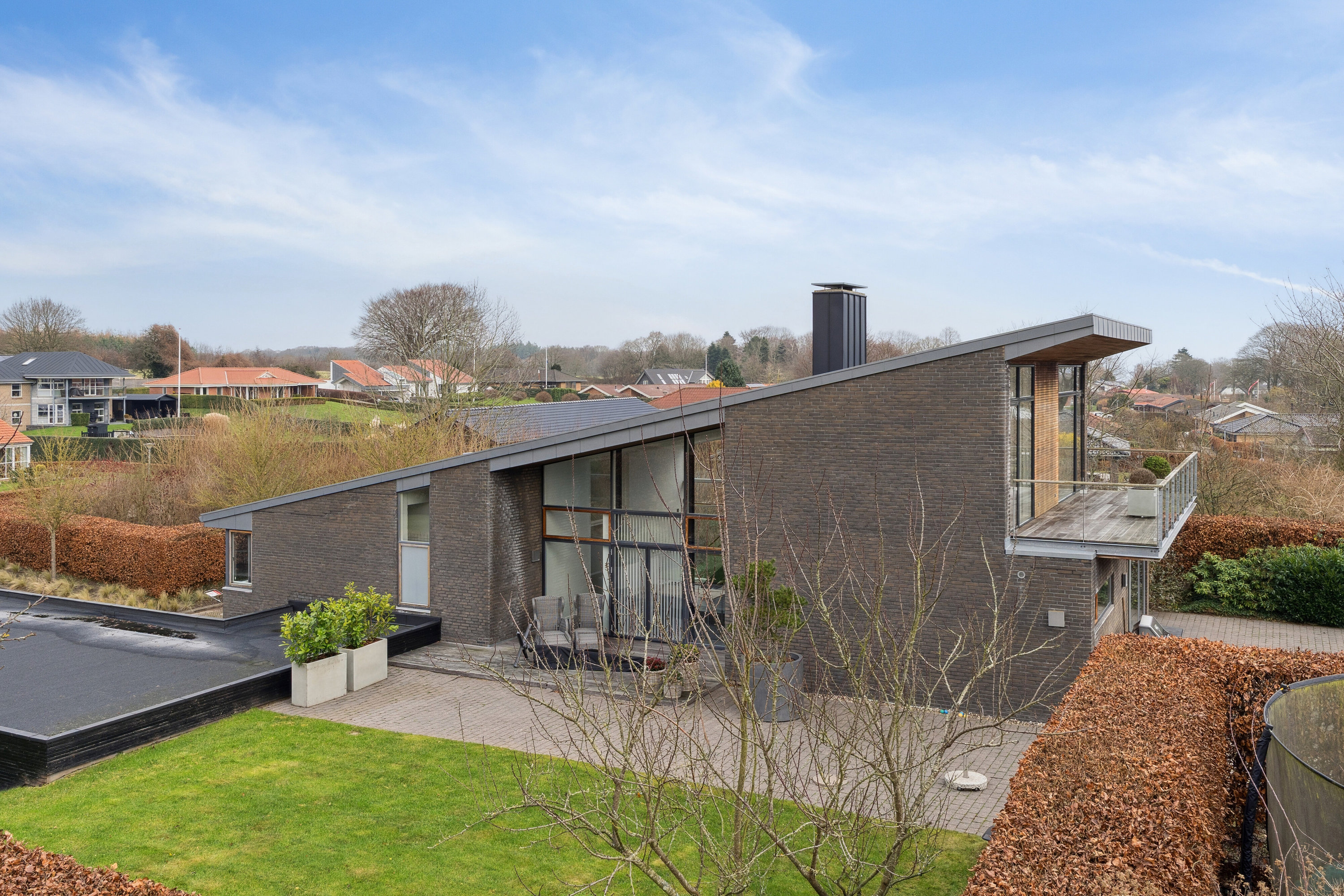 Fremhævet set fra haven billede i fuldskærmstilstand. Billede af Bakkegårdsvej 3, Kollund, 6340 Kruså