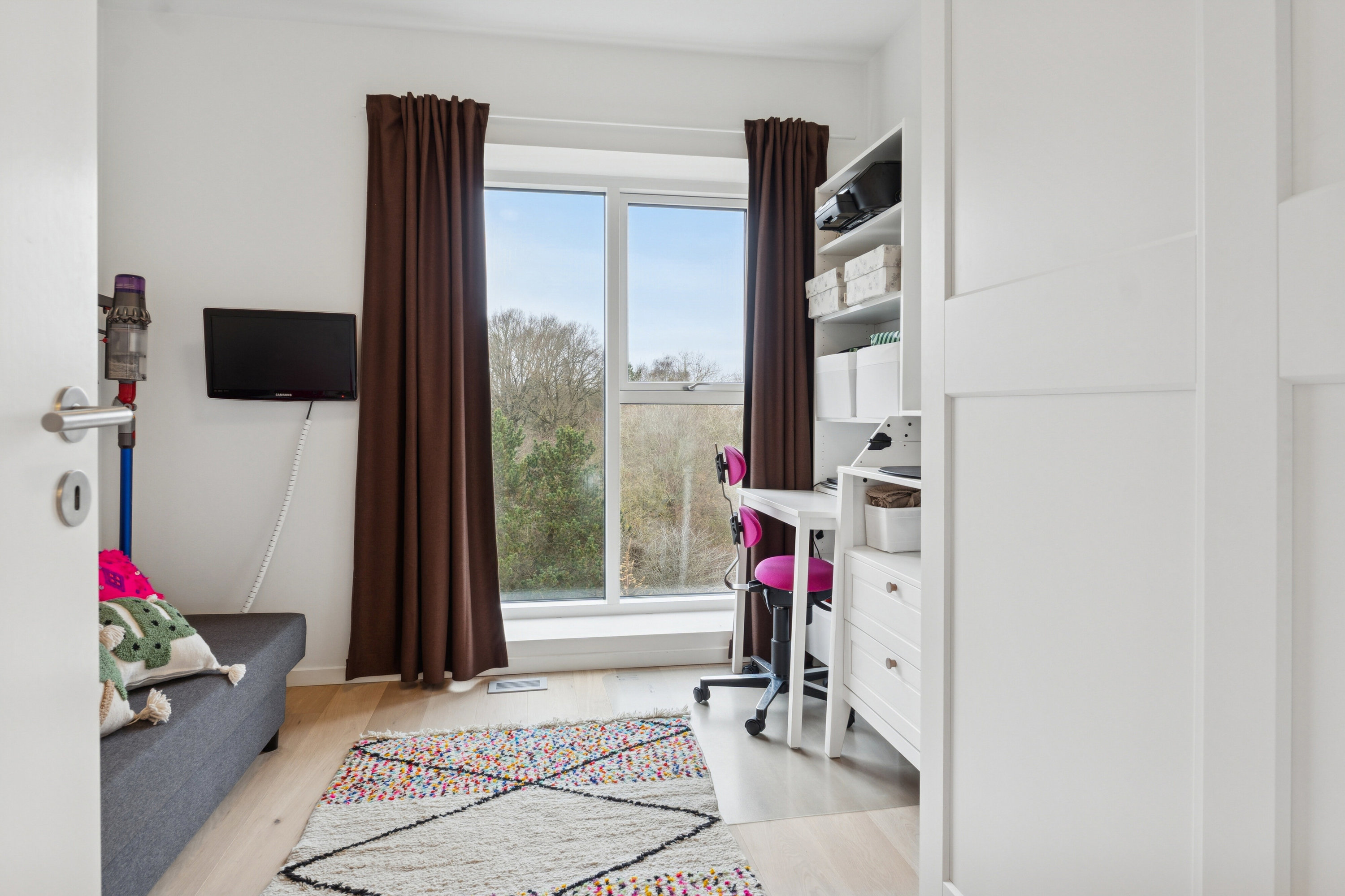 Fremhævet andet billede i fuldskærmstilstand. Billede af Plantagevej 49, 3. tv., 2610 Rødovre