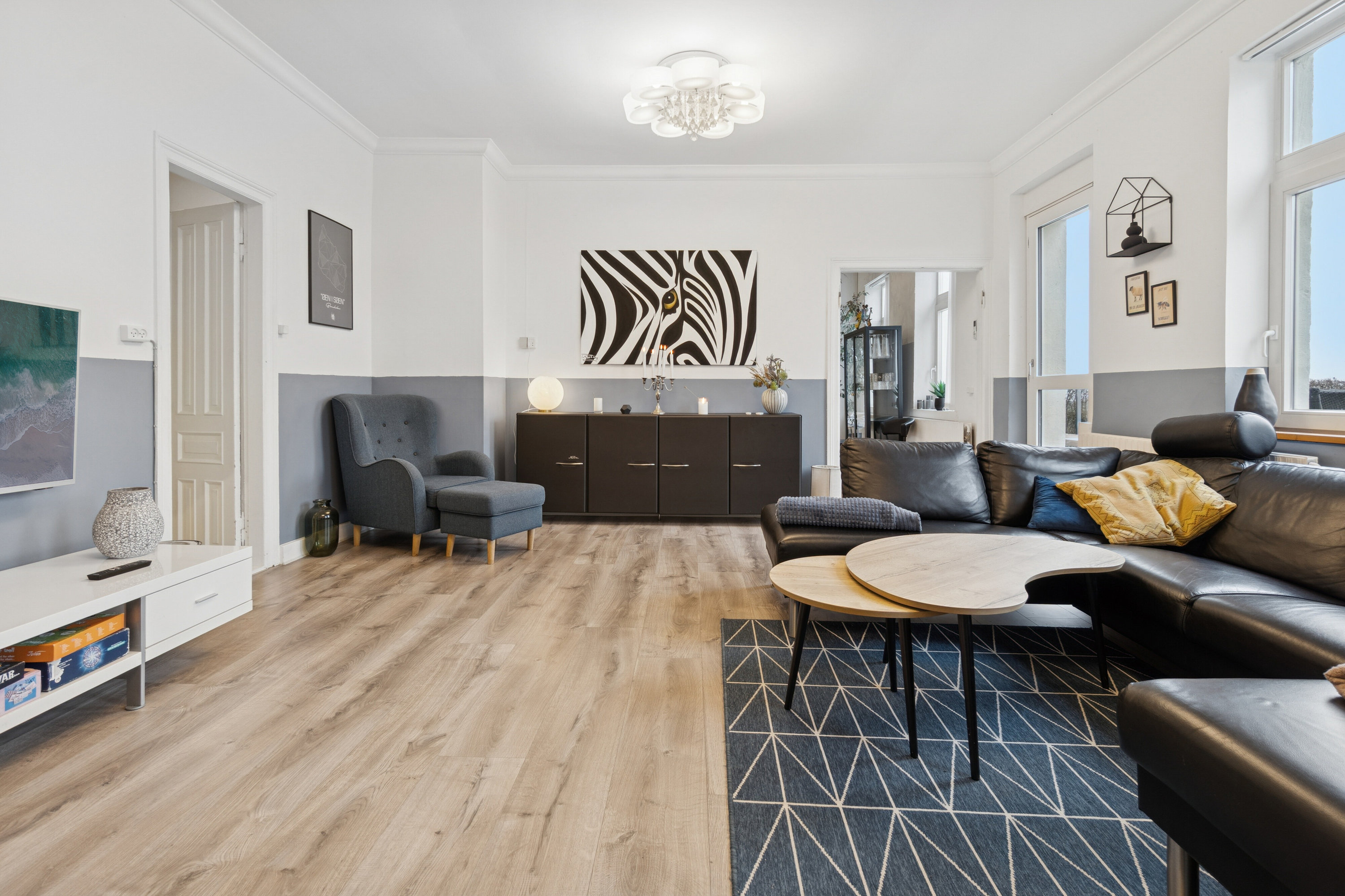 Fremhævet stue billede i fuldskærmstilstand. Billede af Pederskervejen 8, Bodilsker, 3730 Nexø