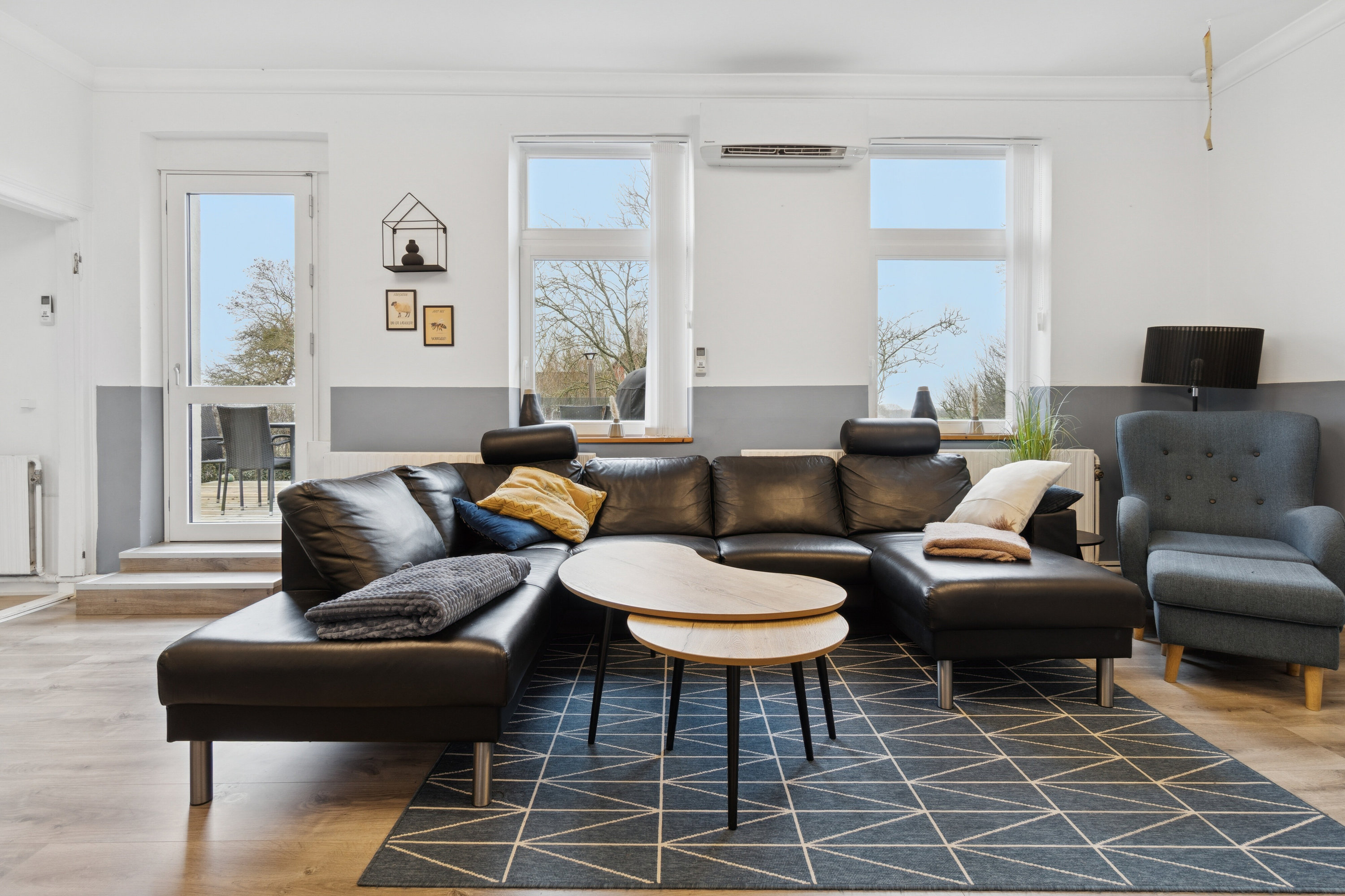 Fremhævet stue billede i fuldskærmstilstand. Billede af Pederskervejen 8, Bodilsker, 3730 Nexø