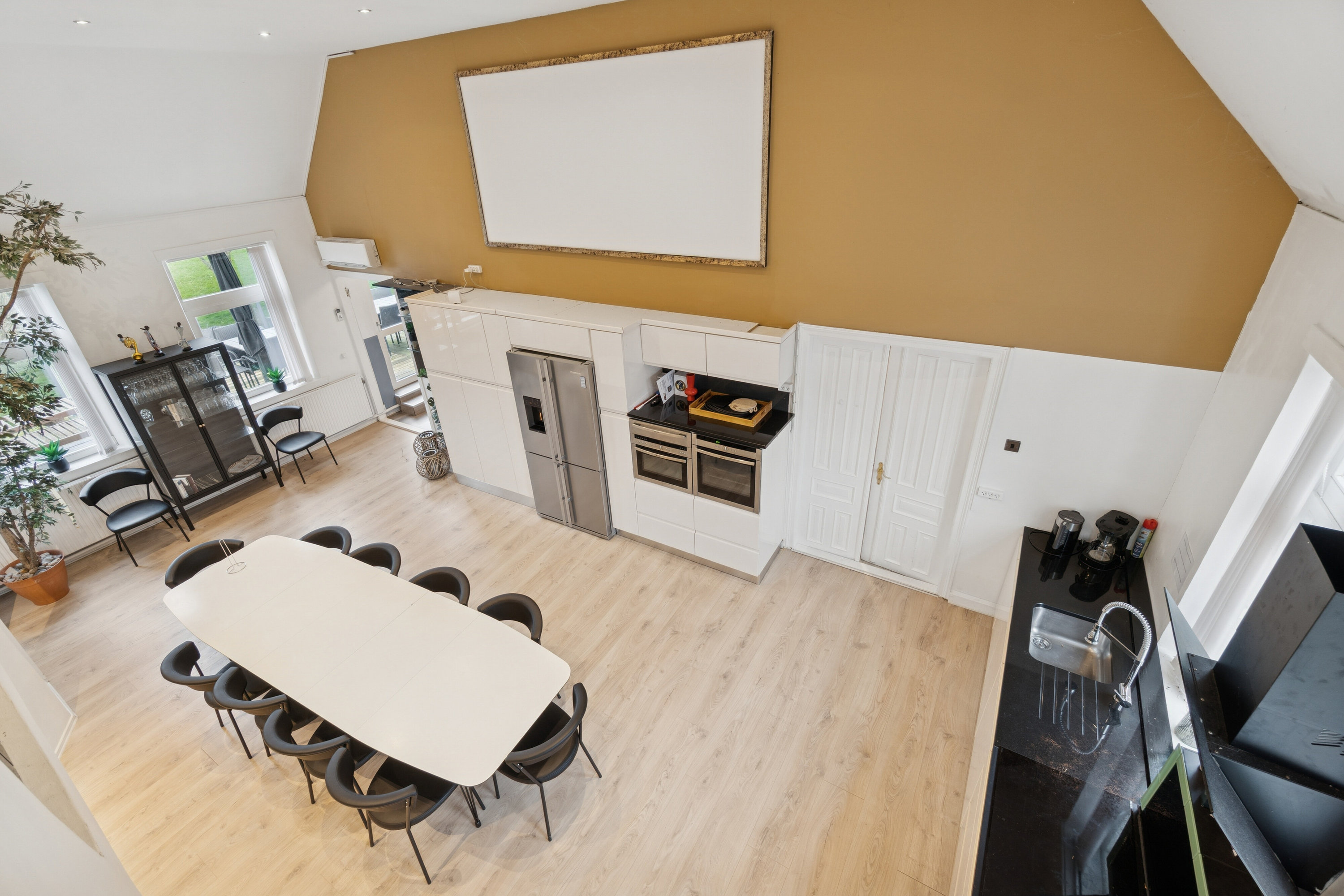 Fremhævet indendørs billede i fuldskærmstilstand. Billede af Pederskervejen 8, Bodilsker, 3730 Nexø