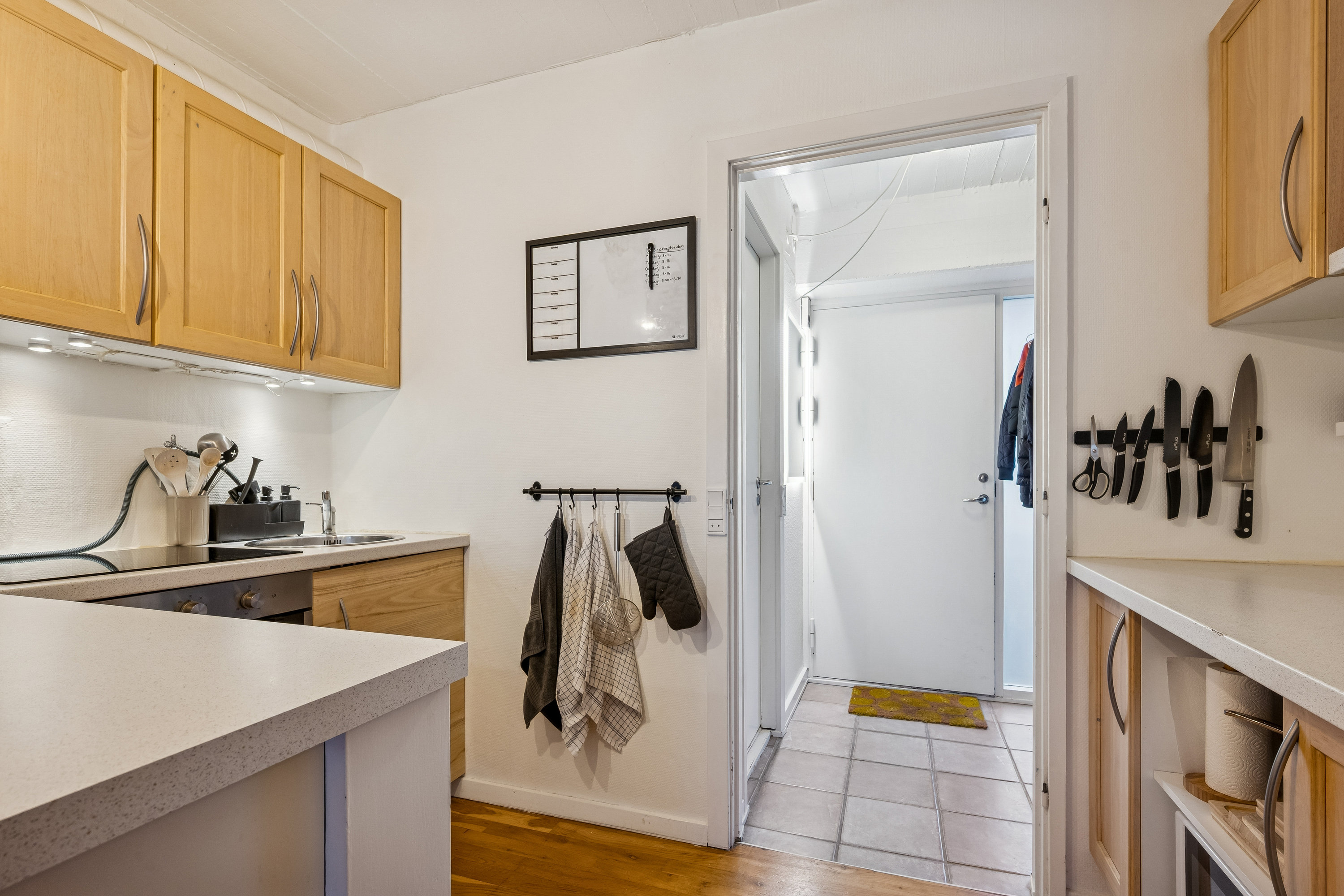 Fremhævet køkken billede i fuldskærmstilstand. Billede af Kantorvænget 4, 1. 84., 8240 Risskov