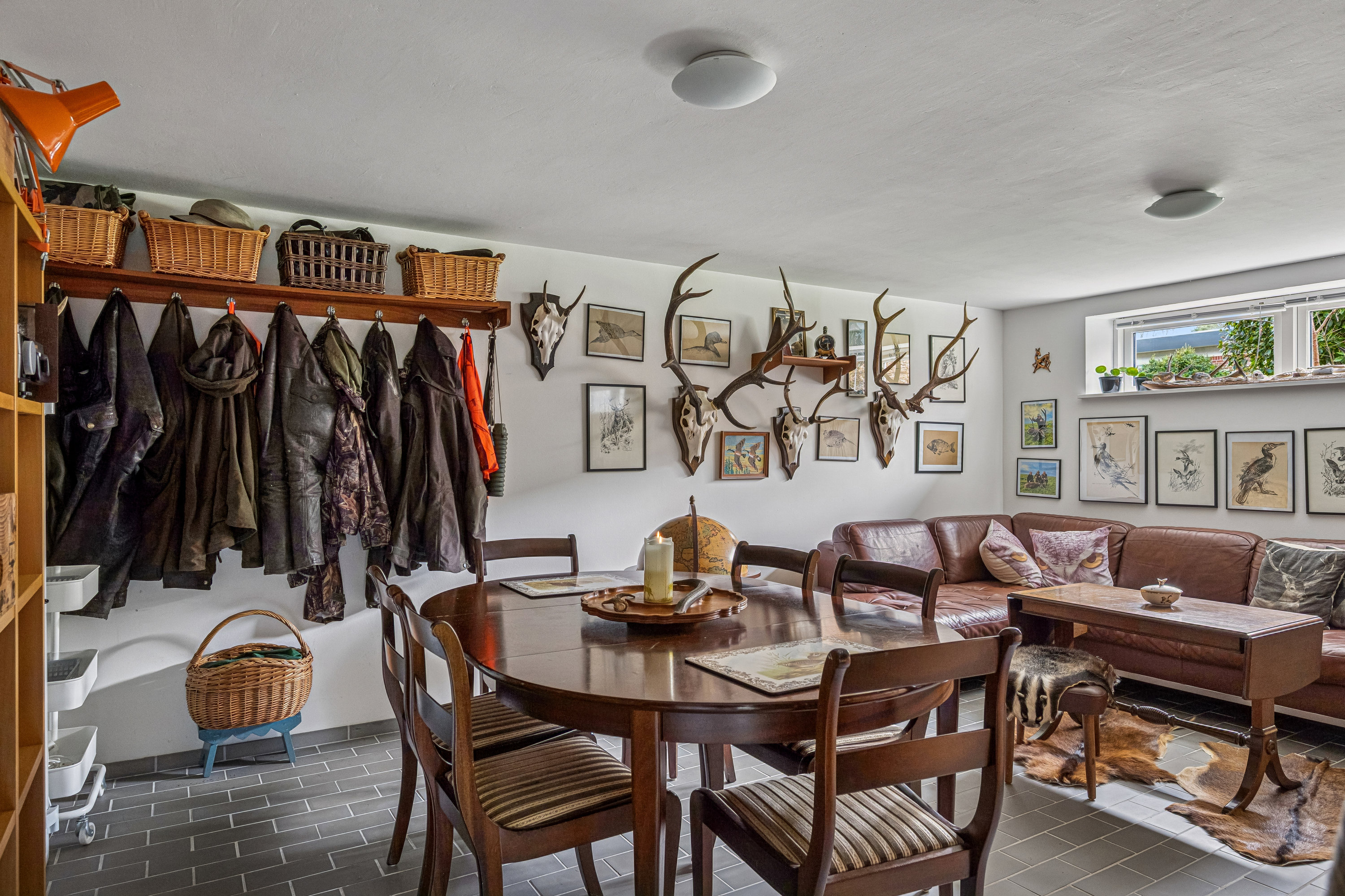 Fremhævet stue billede i fuldskærmstilstand. Billede af Nørregade 18, Vivild, 8961 Allingåbro