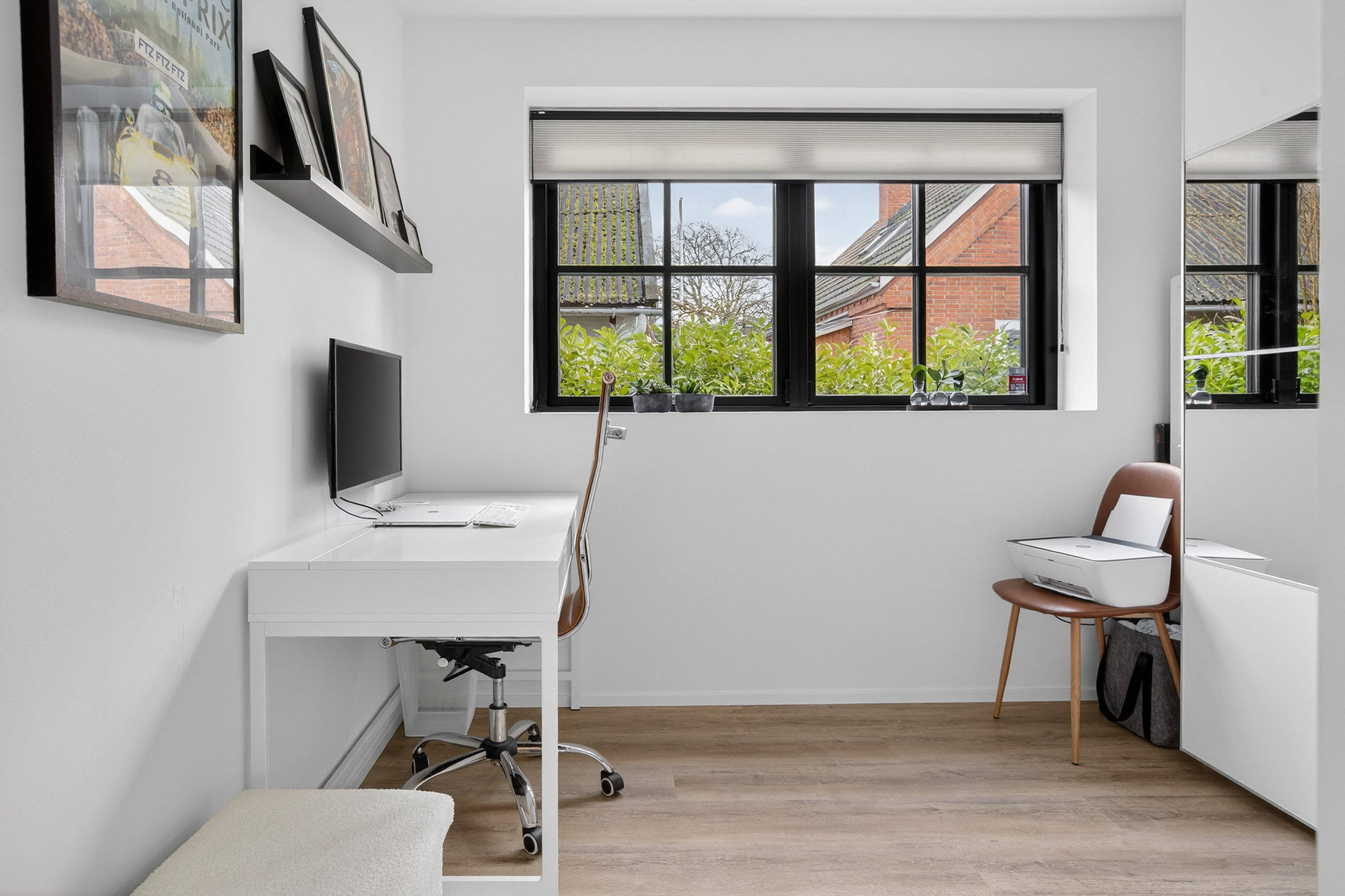 Fremhævet værelse billede i fuldskærmstilstand. Billede af Smørum Bygade 43, Smørumovre, 2765 Smørum