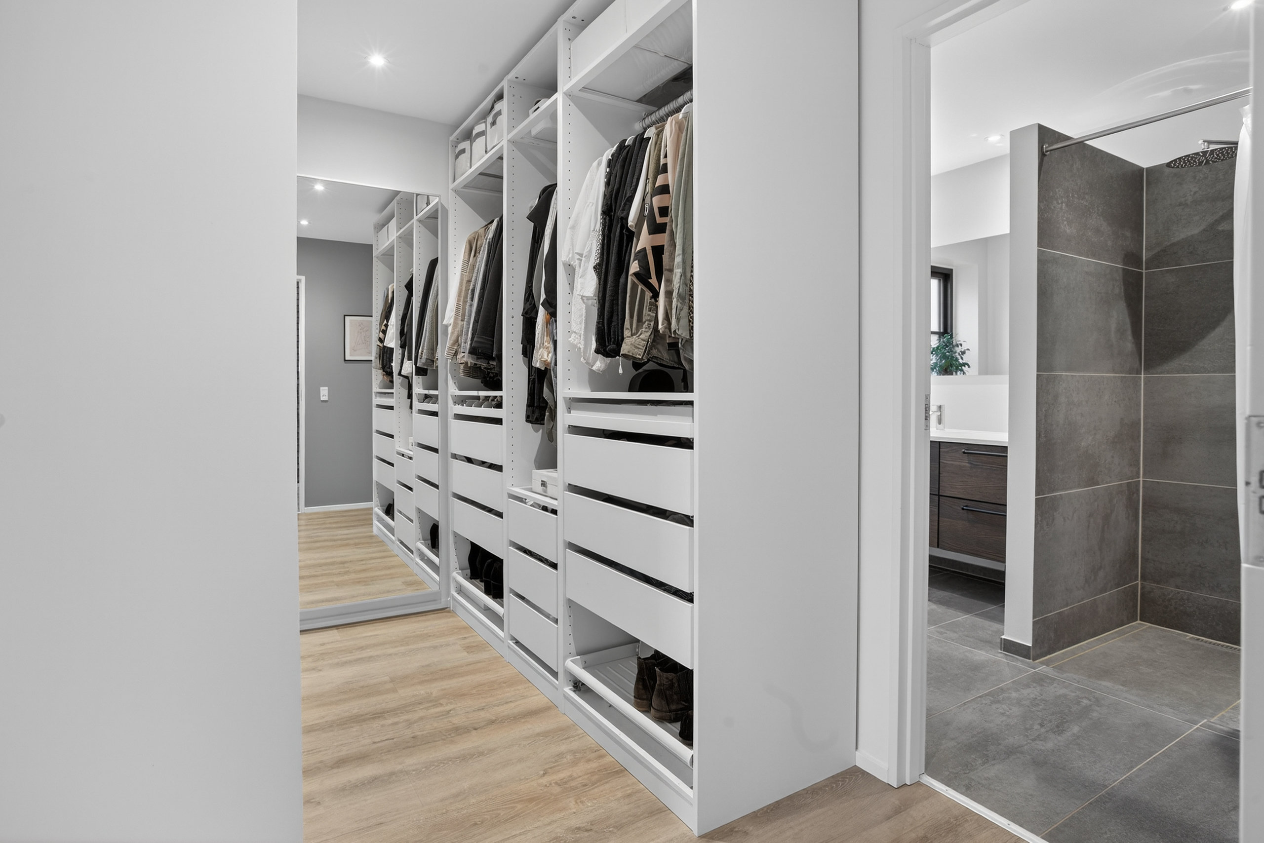 Fremhævet soveværelse billede i fuldskærmstilstand. Billede af Smørum Bygade 43, Smørumovre, 2765 Smørum