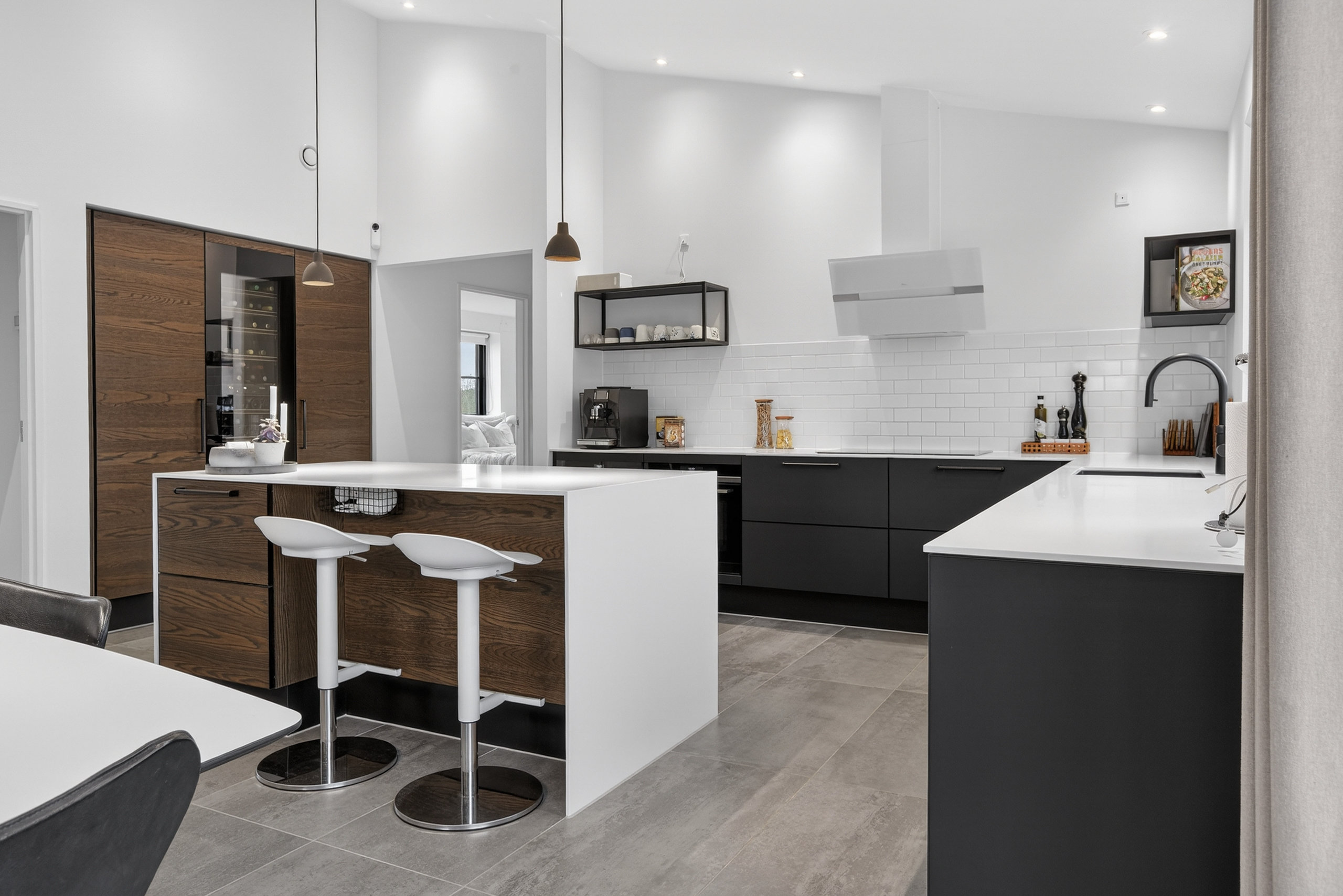 Fremhævet køkken billede i fuldskærmstilstand. Billede af Smørum Bygade 43, Smørumovre, 2765 Smørum