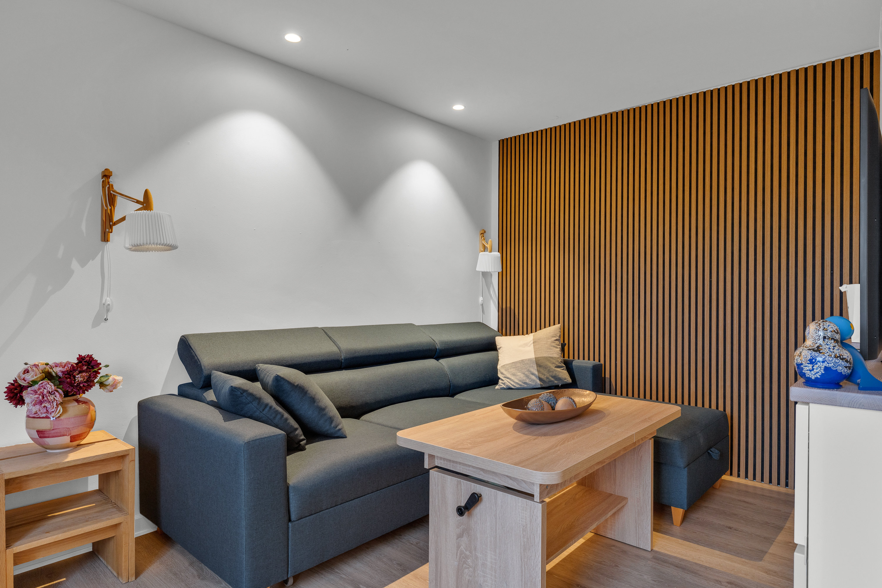 Fremhævet stue billede i fuldskærmstilstand. Billede af Sandholtvej 37, 5672 Broby