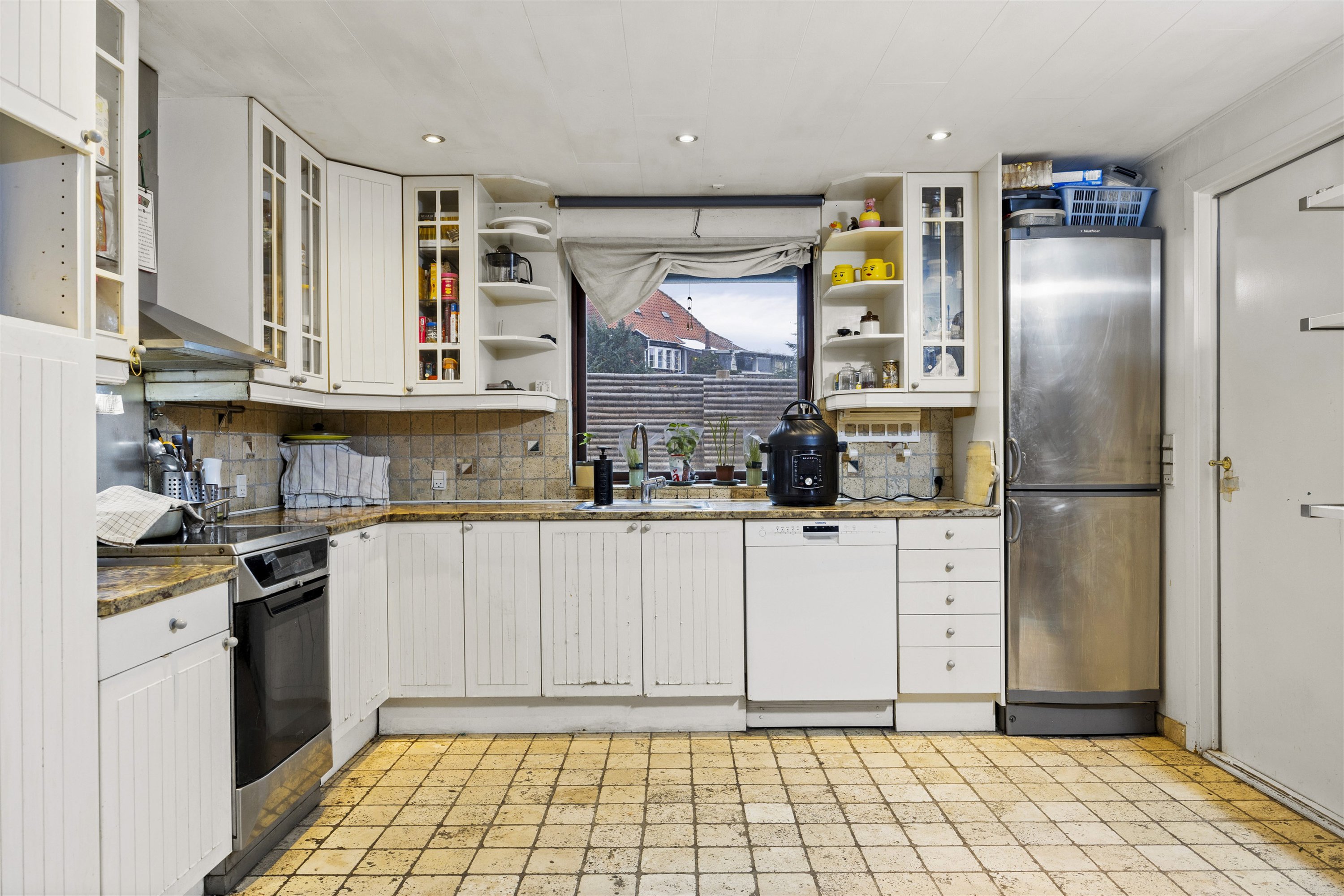 Fremhævet andet billede i fuldskærmstilstand. Billede af Olaf Poulsens Vej 5D, 2920 Charlottenlund