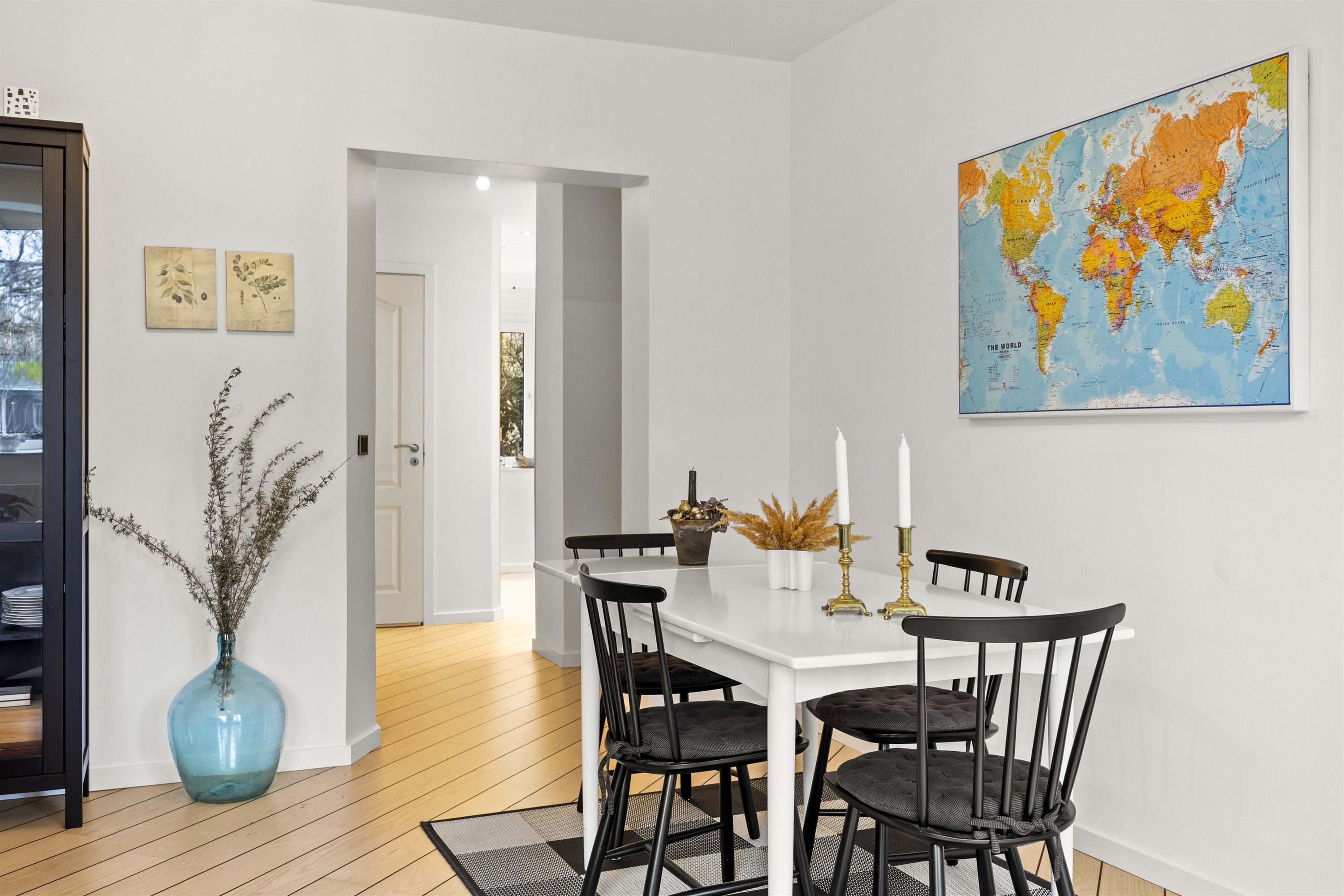 Fremhævet andet billede i fuldskærmstilstand. Billede af Kirkevej 21C, st.. tv., 2920 Charlottenlund