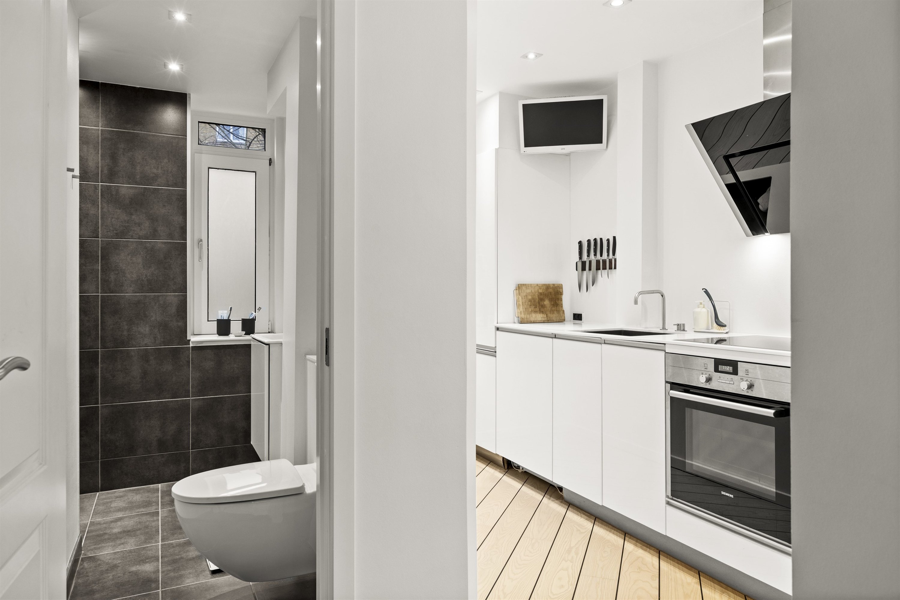 Miniaturebillede 1: andet. Billede af Kirkevej 21C, st.. tv., 2920 Charlottenlund