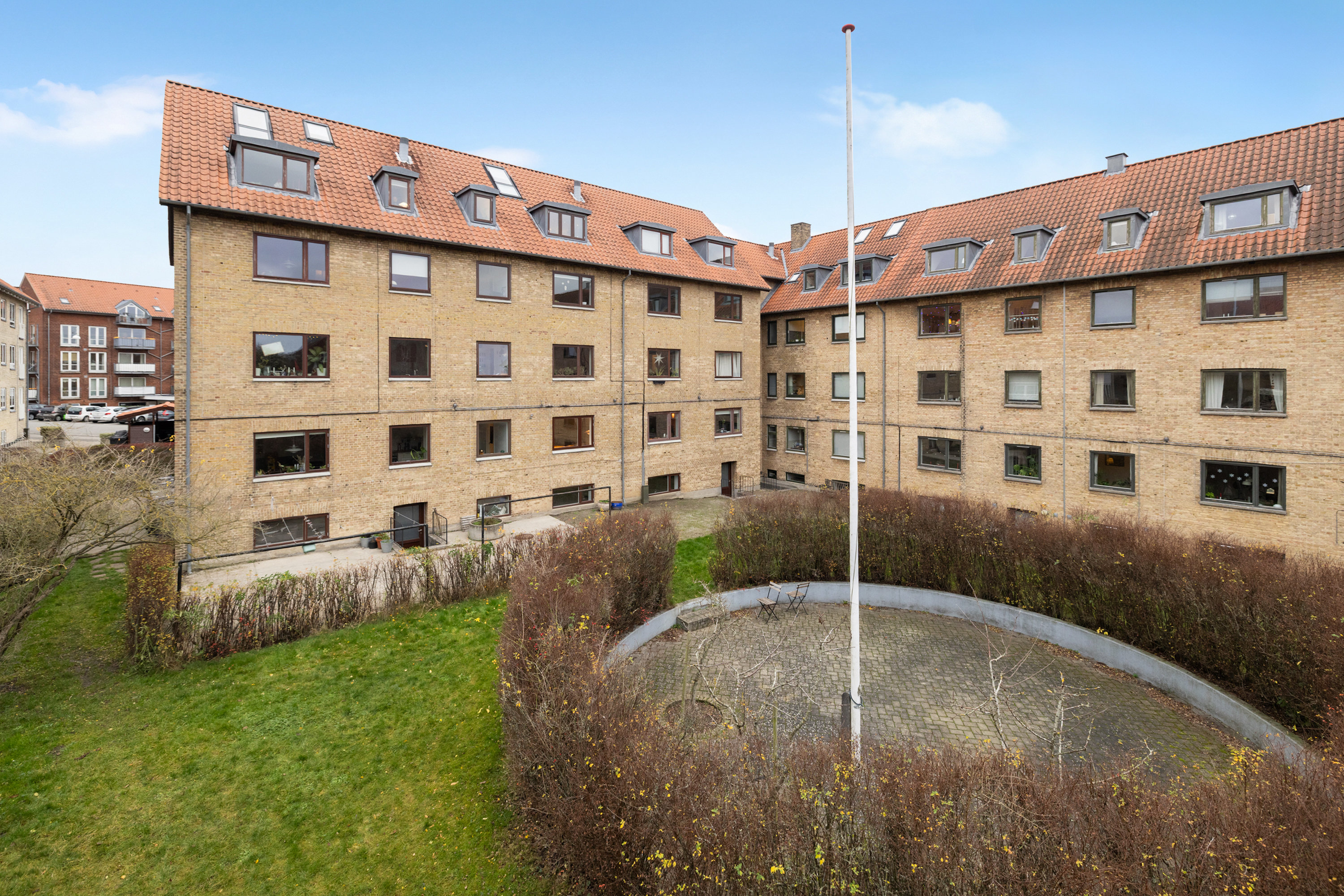 Fremhævet  billede i fuldskærmstilstand. Billede af Helge Rodes Vej 13, st.. tv., 8210 Aarhus V