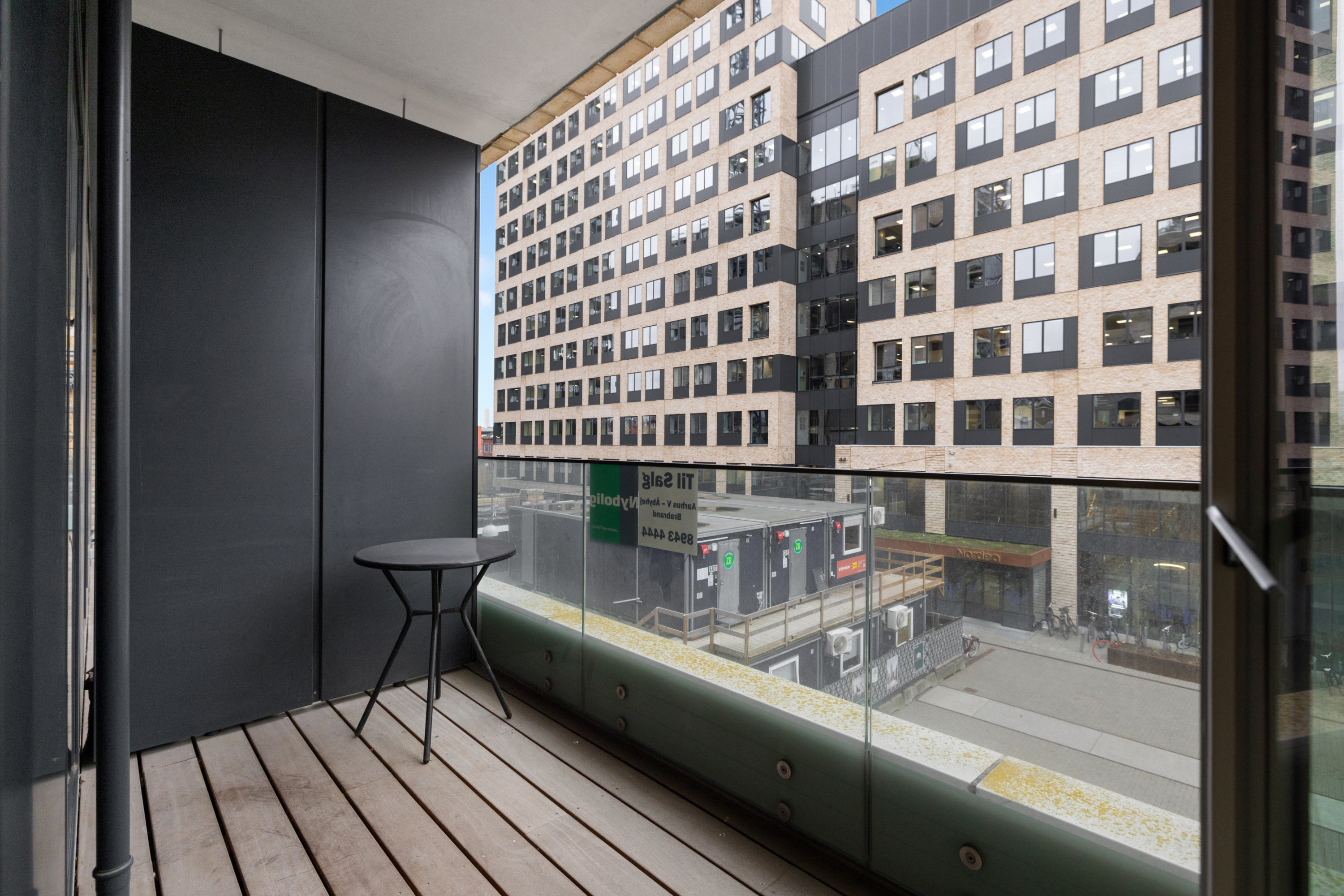 Fremhævet  billede i fuldskærmstilstand. Billede af Frederiks Plads 8, 2. 5., 8000 Aarhus C