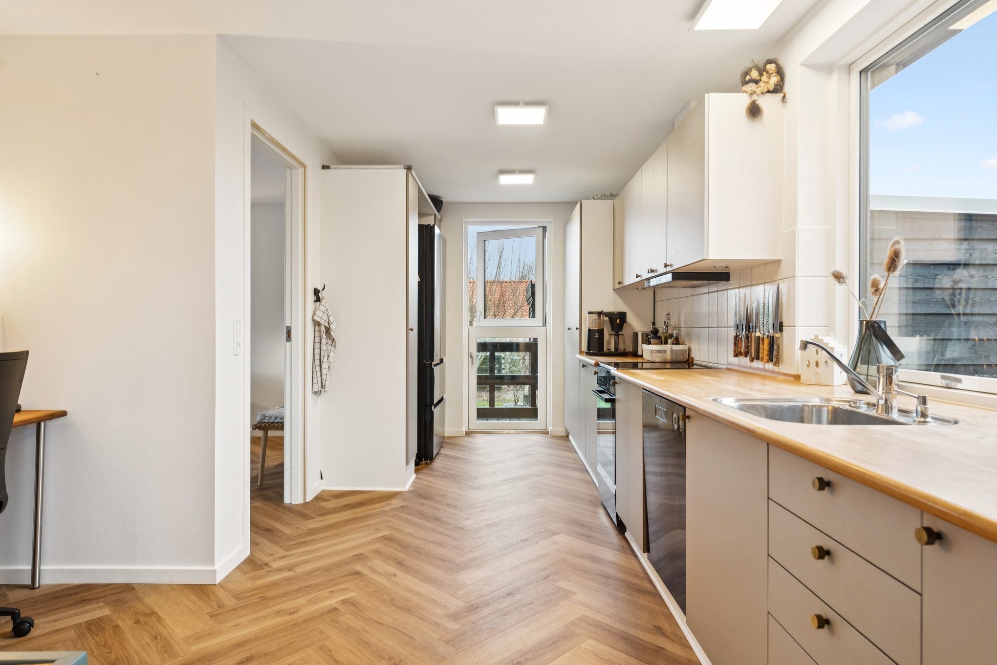 Fremhævet køkken billede i fuldskærmstilstand. Billede af Skelvangsvej 7, 8920 Randers NV