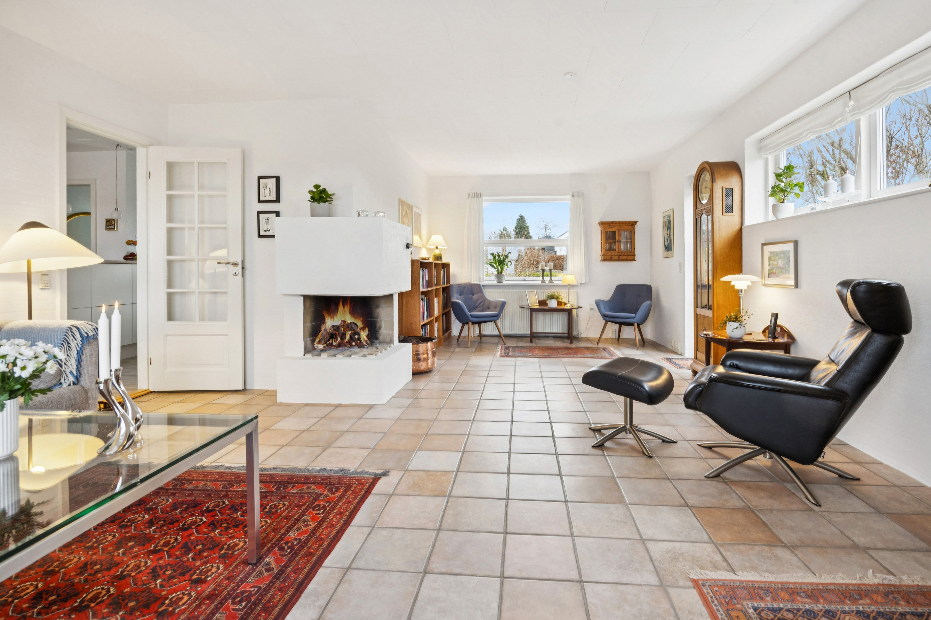 Fremhævet stue billede i fuldskærmstilstand. Billede af Mester Eriks Vej 12A, 9000 Aalborg