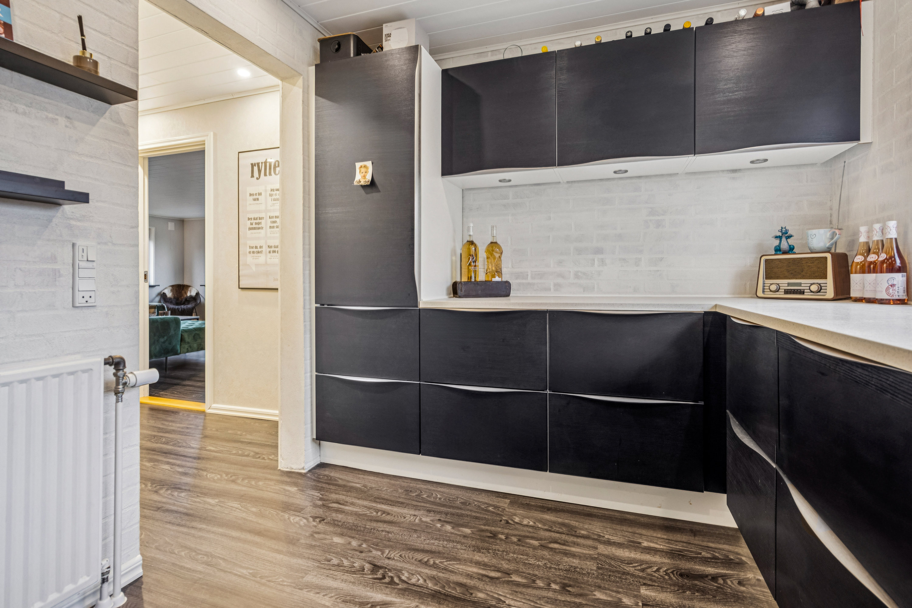 Fremhævet køkken billede i fuldskærmstilstand. Billede af Halsvej 217, Vester Hassing, 9310 Vodskov