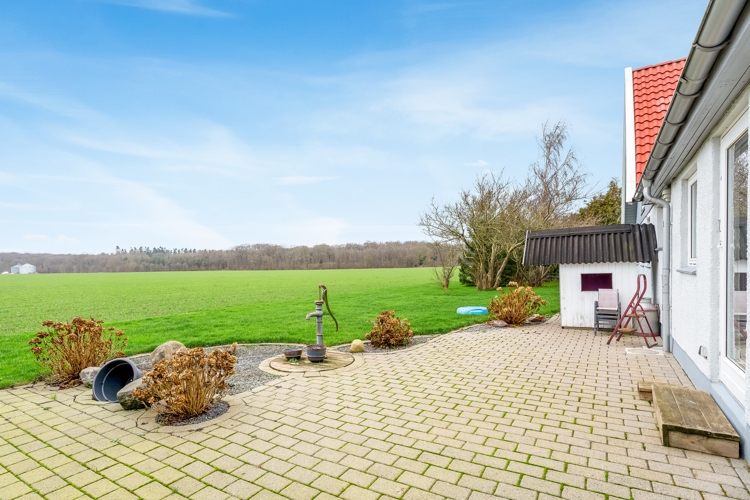 Fremhævet terrasse billede i fuldskærmstilstand. Billede af Sætmadsvej 3, Erikstrup, 4930 Maribo