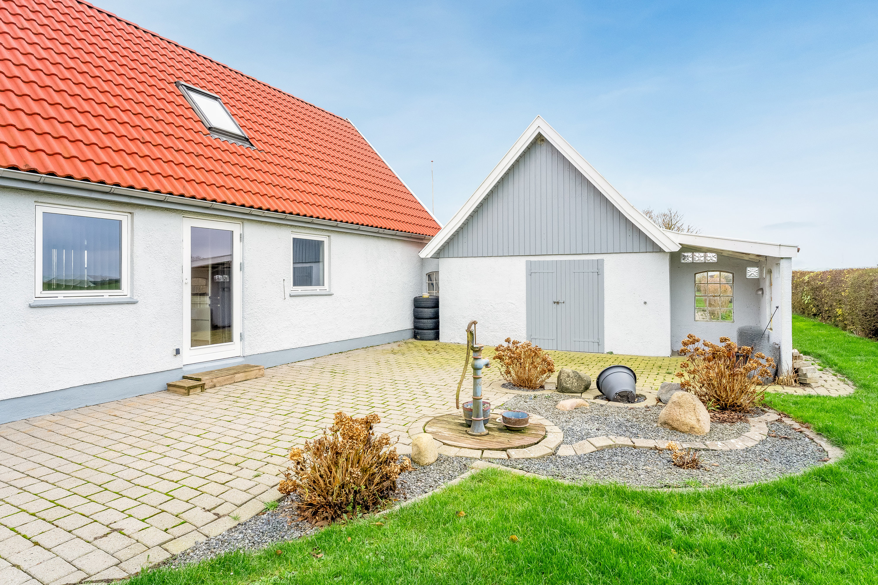 Fremhævet terrasse billede i fuldskærmstilstand. Billede af Sætmadsvej 3, Erikstrup, 4930 Maribo