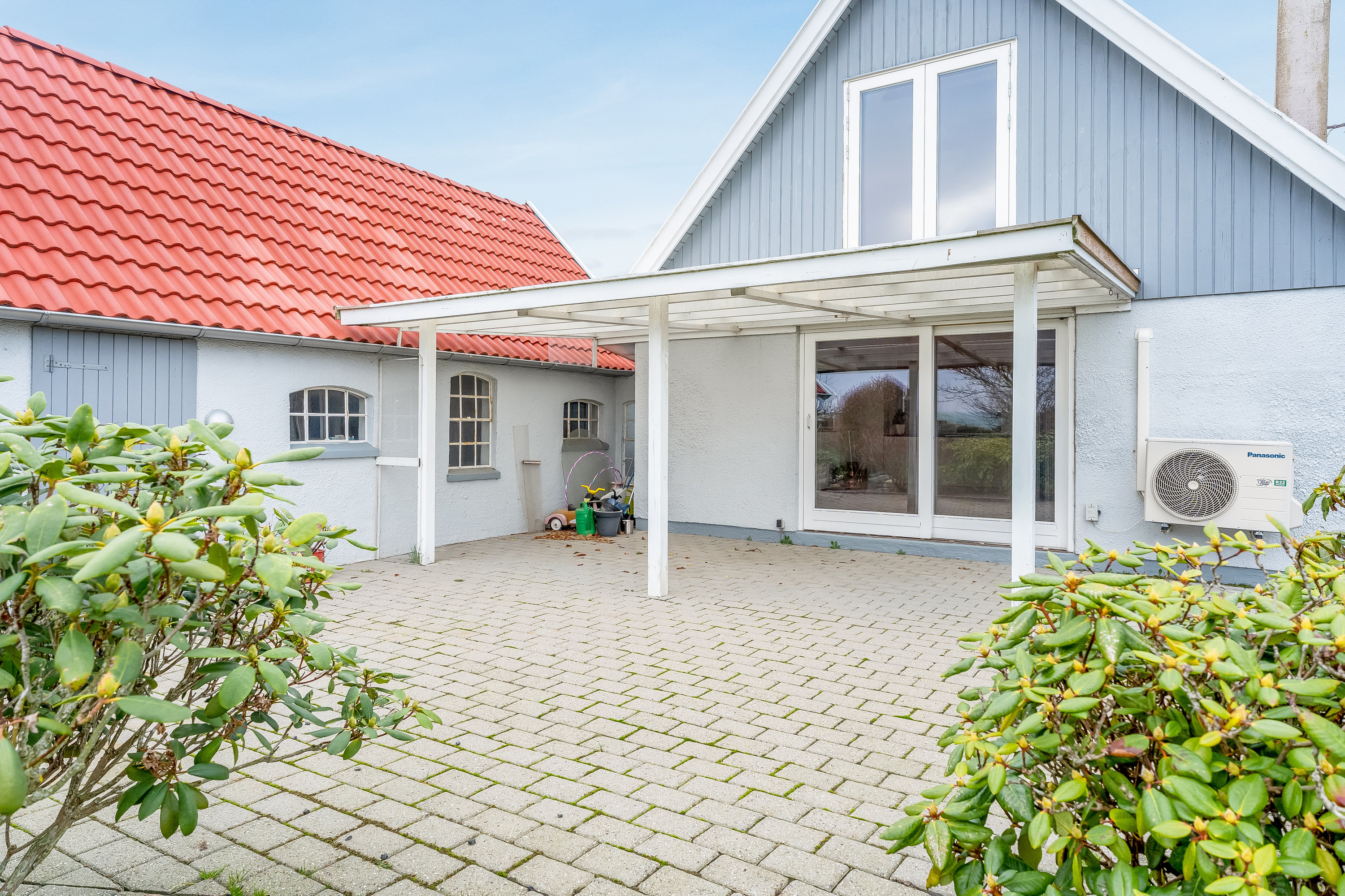 Fremhævet terrasse billede i fuldskærmstilstand. Billede af Sætmadsvej 3, Erikstrup, 4930 Maribo