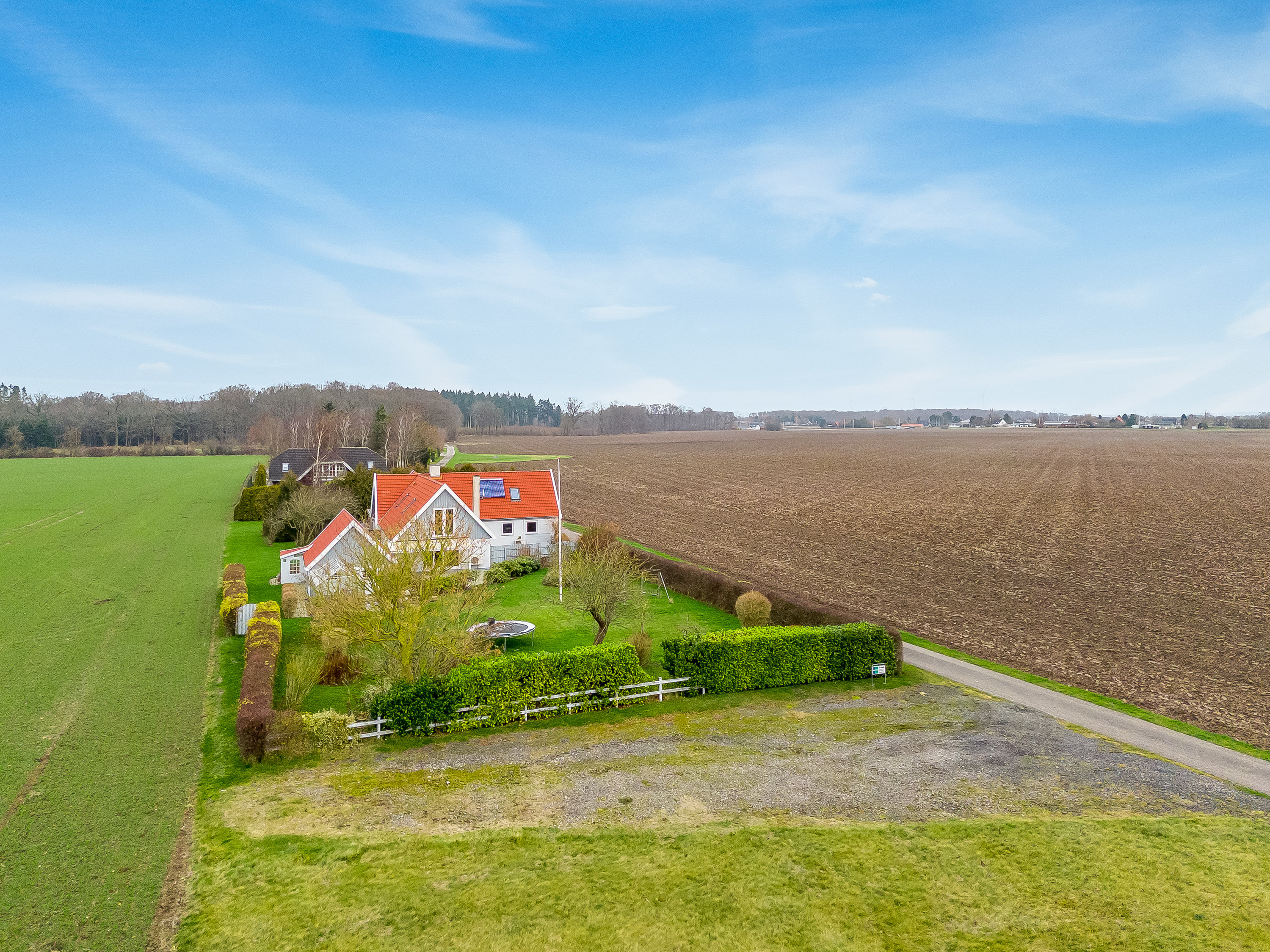 Fremhævet luftfoto billede i fuldskærmstilstand. Billede af Sætmadsvej 3, Erikstrup, 4930 Maribo