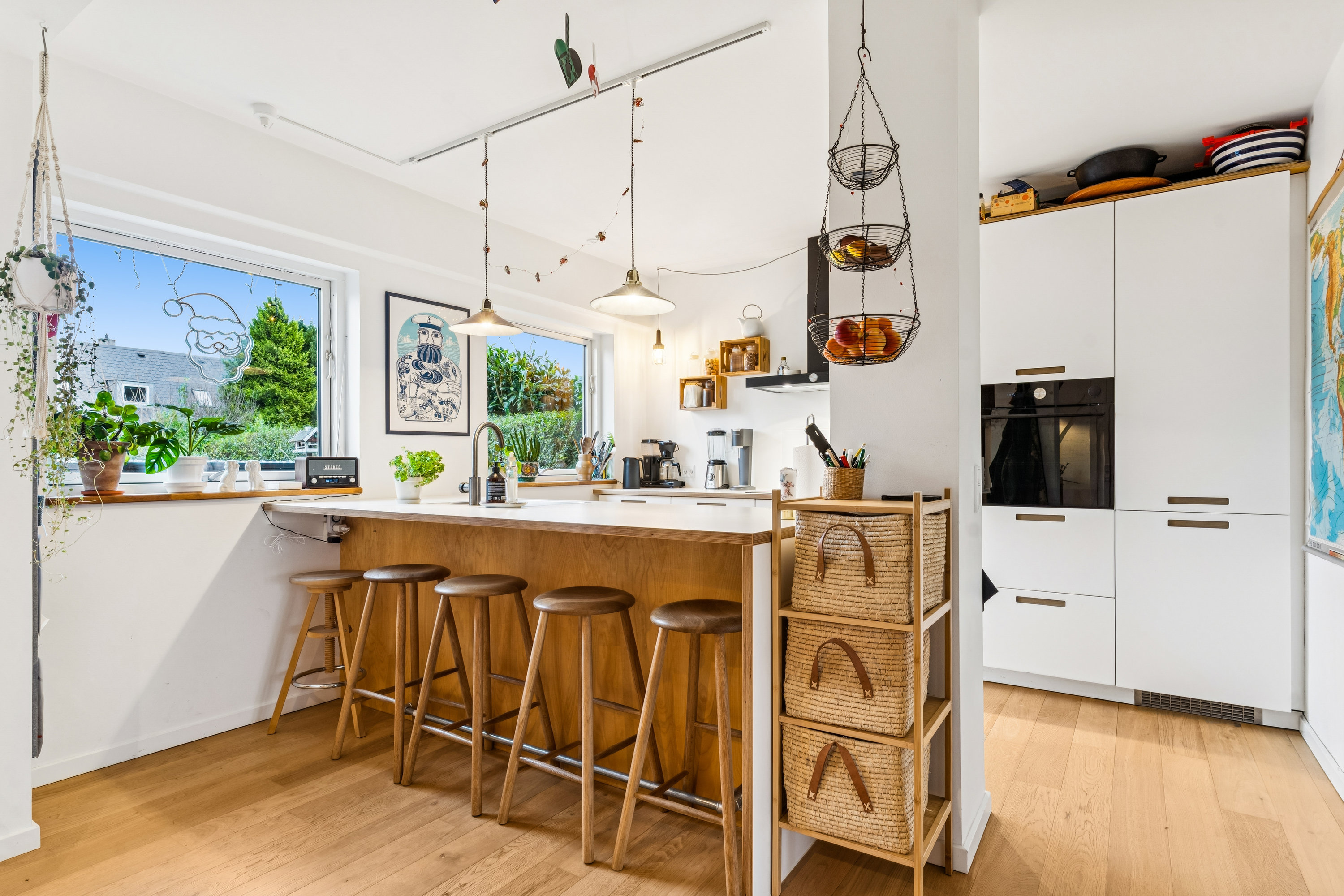 Fremhævet køkken billede i fuldskærmstilstand. Billede af Muldvad 57, 2800 Kongens Lyngby