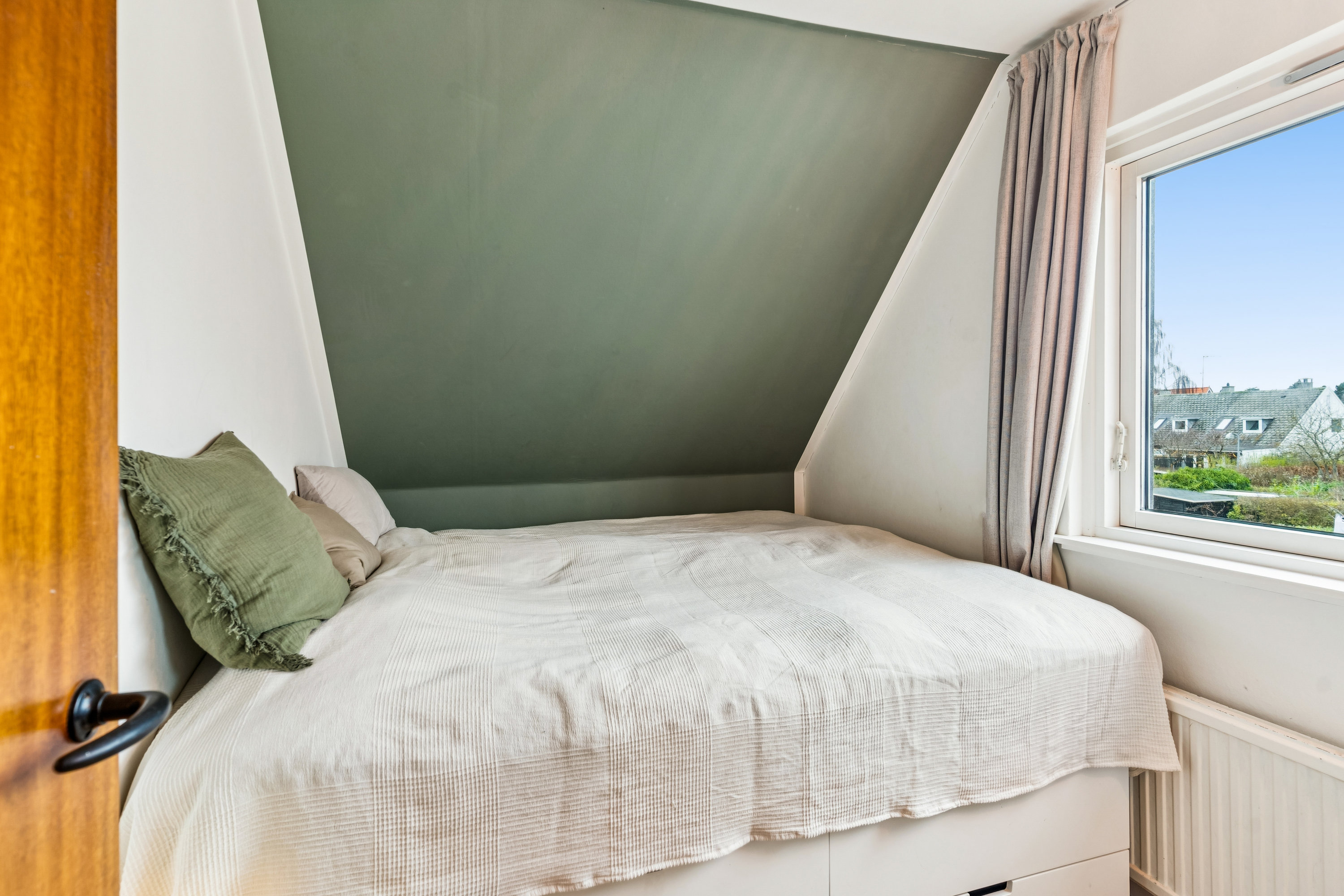 Fremhævet værelse billede i fuldskærmstilstand. Billede af Muldvad 57, 2800 Kongens Lyngby