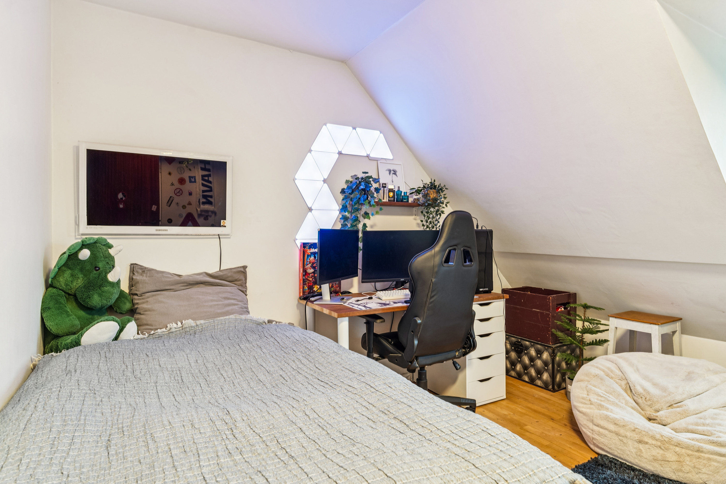 Fremhævet værelse billede i fuldskærmstilstand. Billede af Muldvad 57, 2800 Kongens Lyngby