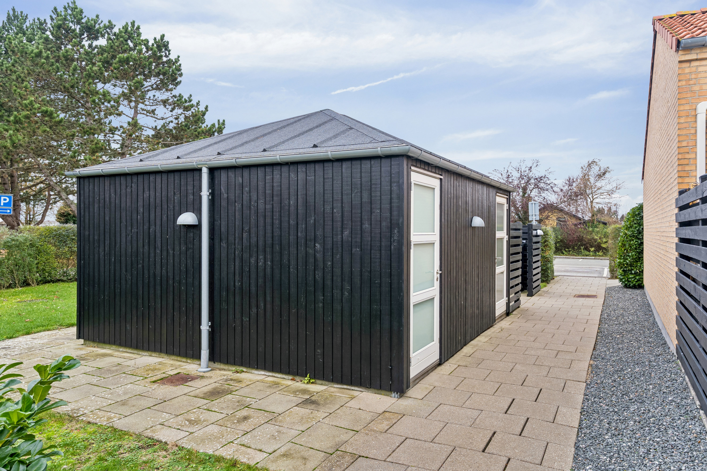 Fremhævet andet billede i fuldskærmstilstand. Billede af Rørløkken 111A, 2730 Herlev